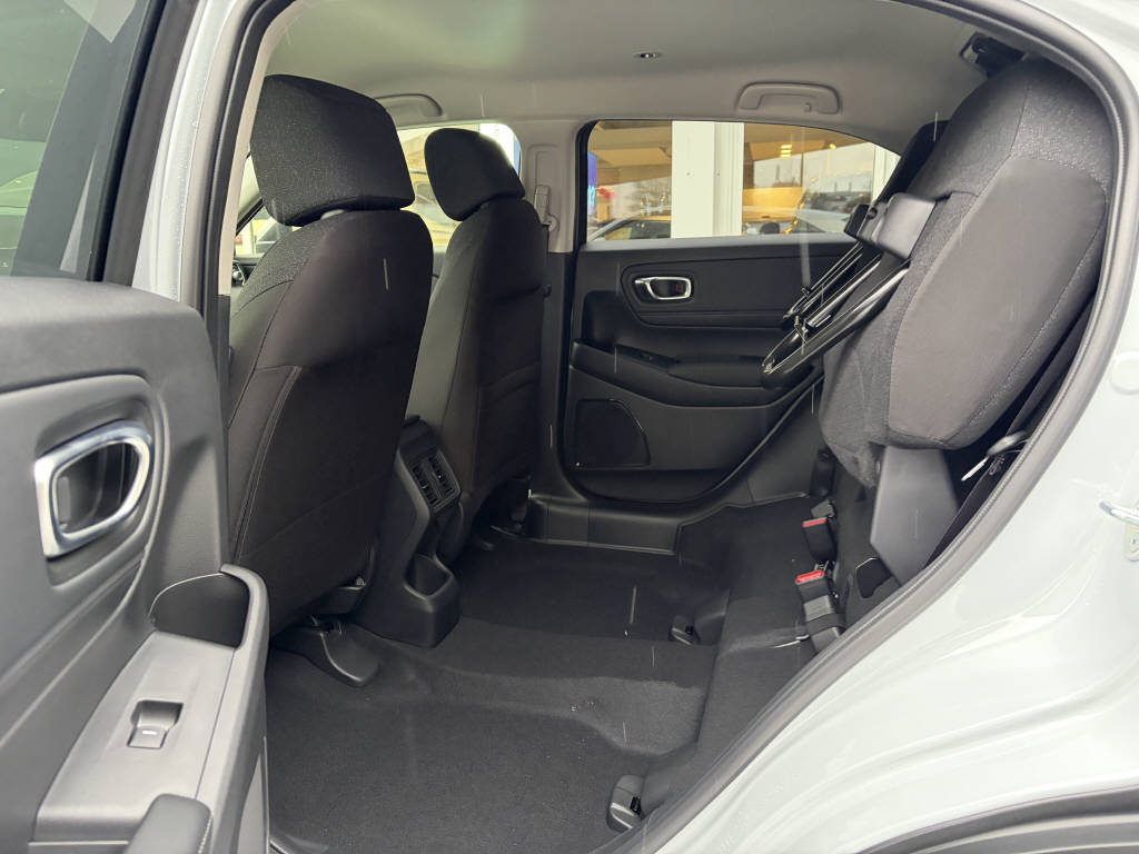 HONDA HR-V 1.5 i-MMD Elegance-image-10