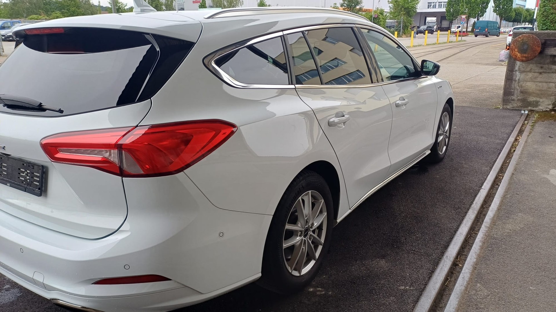 FORD Focus 2.0 TDCi Vignale Automatic-image-4