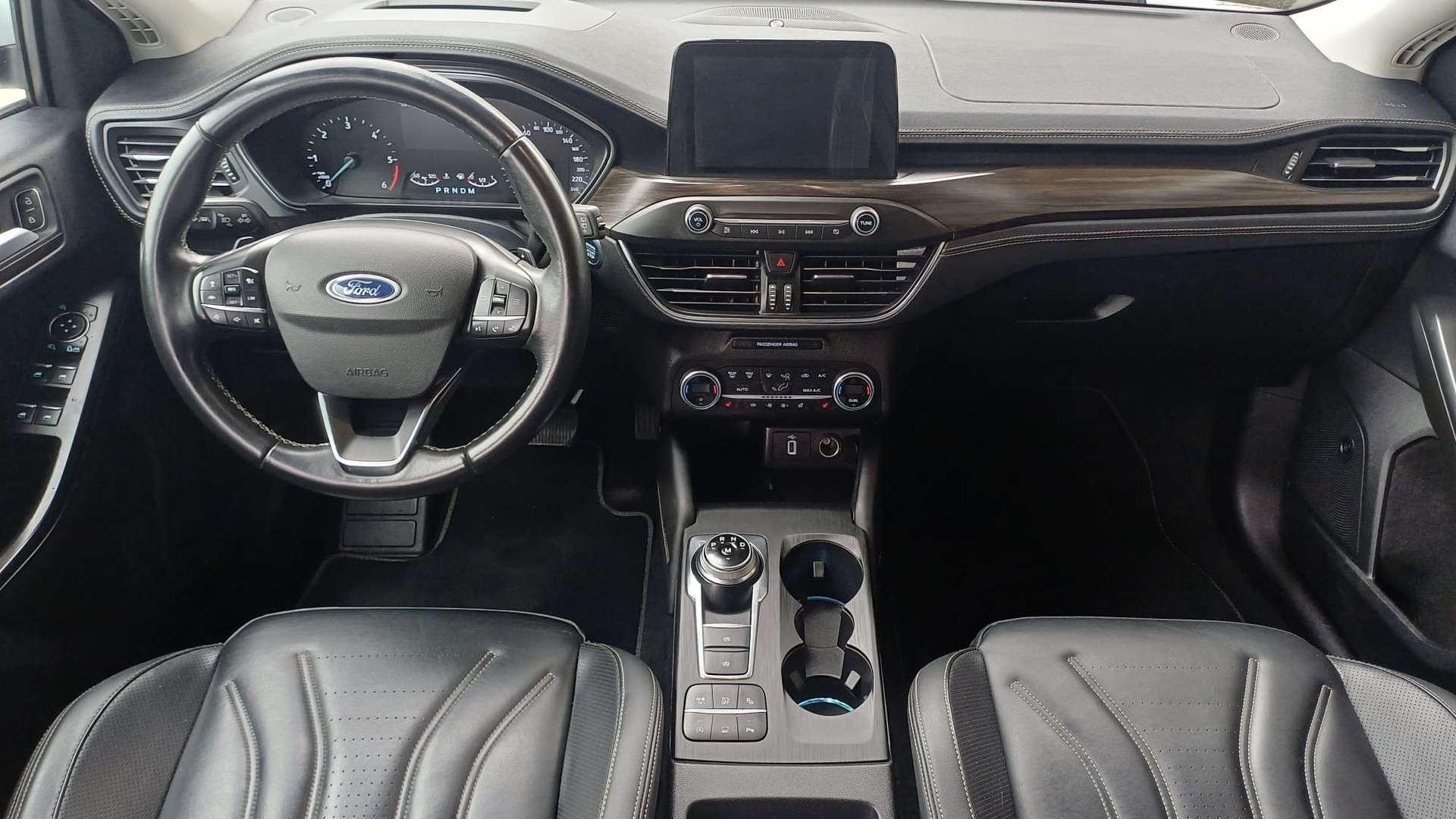 FORD Focus 2.0 TDCi Vignale Automatic-image-11