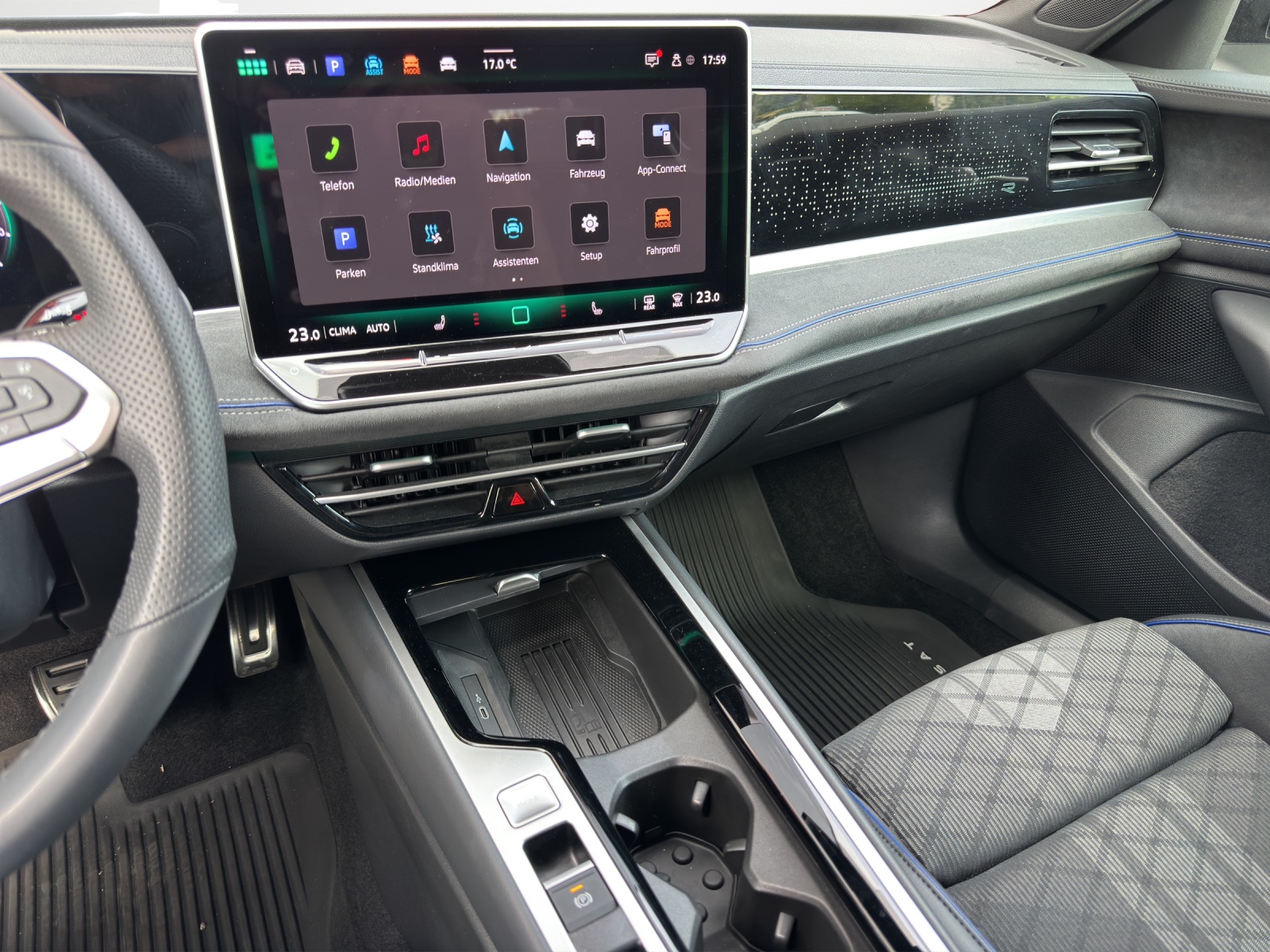 VW Passat Variant 2.0 TDI evo R-Line 4 Motion DSG *Anhängerkupplung 2200kg*-image-15