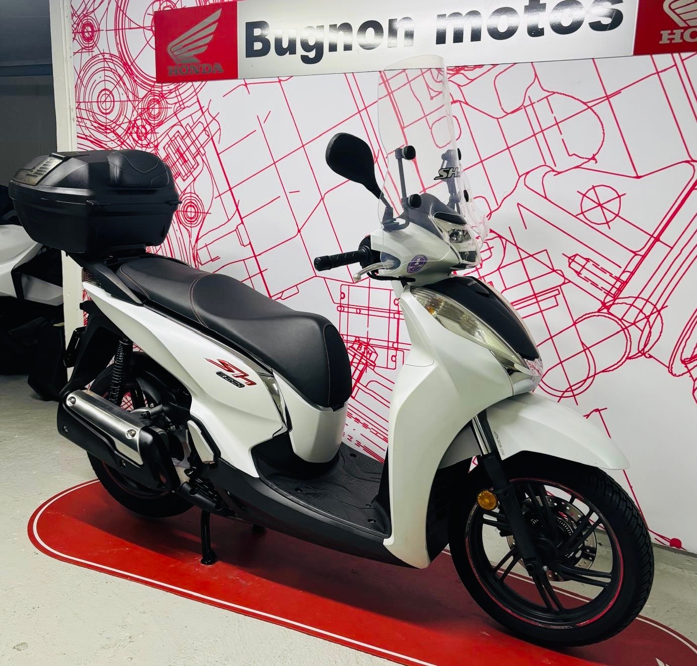 HONDA SH 300 i ABS-image-1