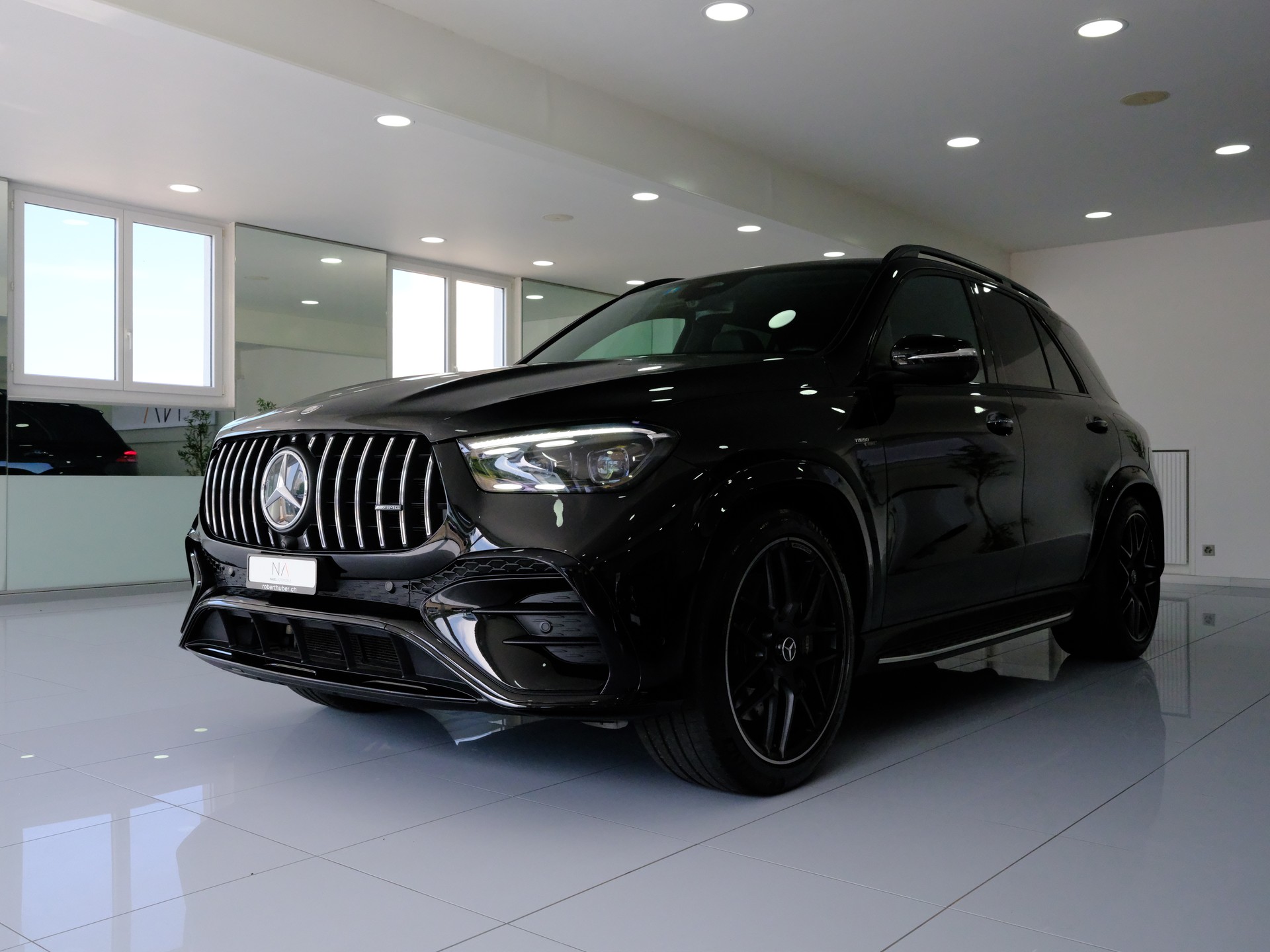 MERCEDES-BENZ GLE 53 AMG Hybrid 4Matic+ 9G-Tronic-showroom-element-3