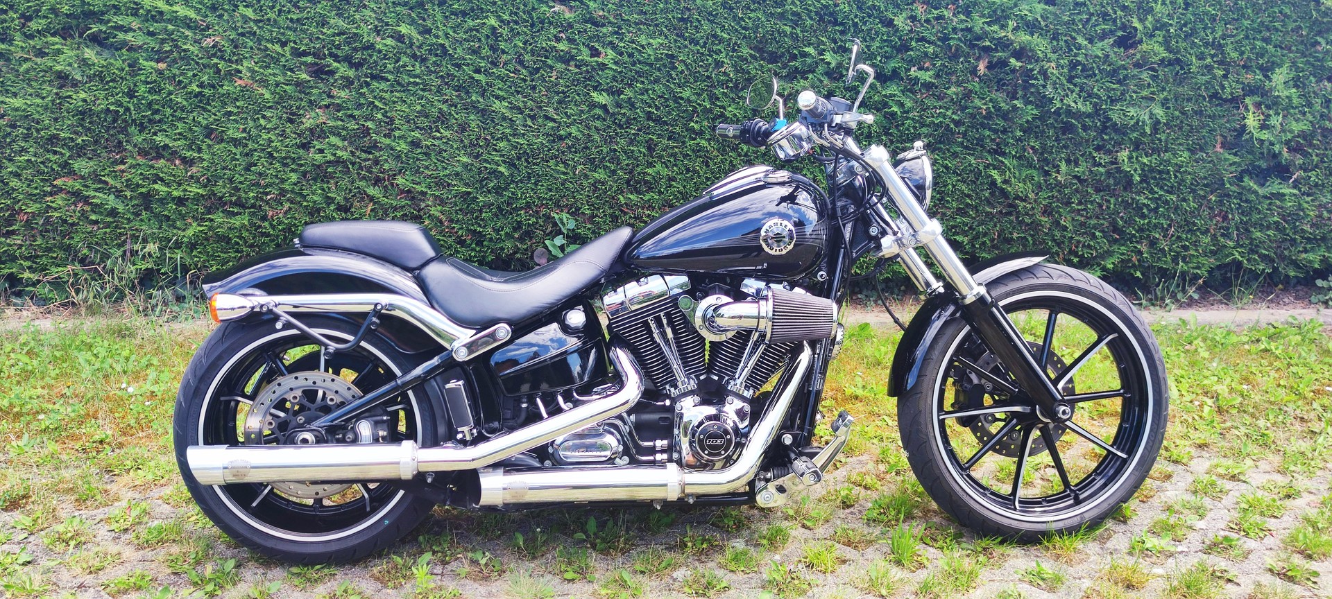 HARLEY-DAVIDSON FXSB Breakout 103 ABS-image-1