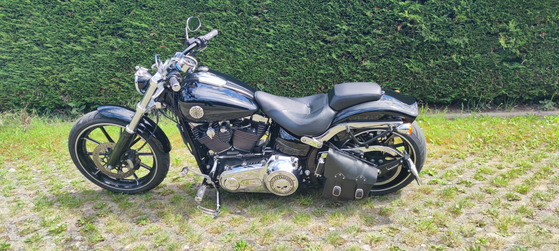 HARLEY-DAVIDSON FXSB Breakout 103 ABS-image-0