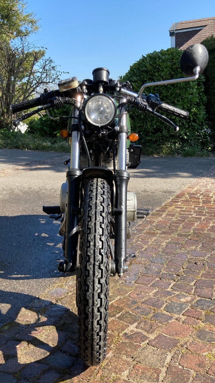 YAMAHA XS 400-image-2