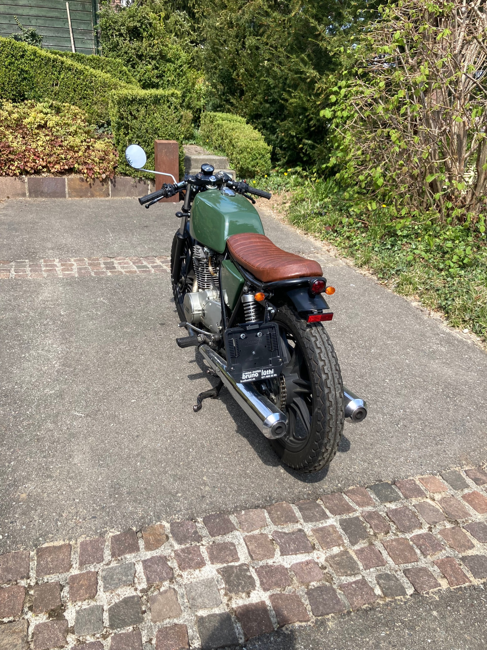 YAMAHA XS 400-image-4