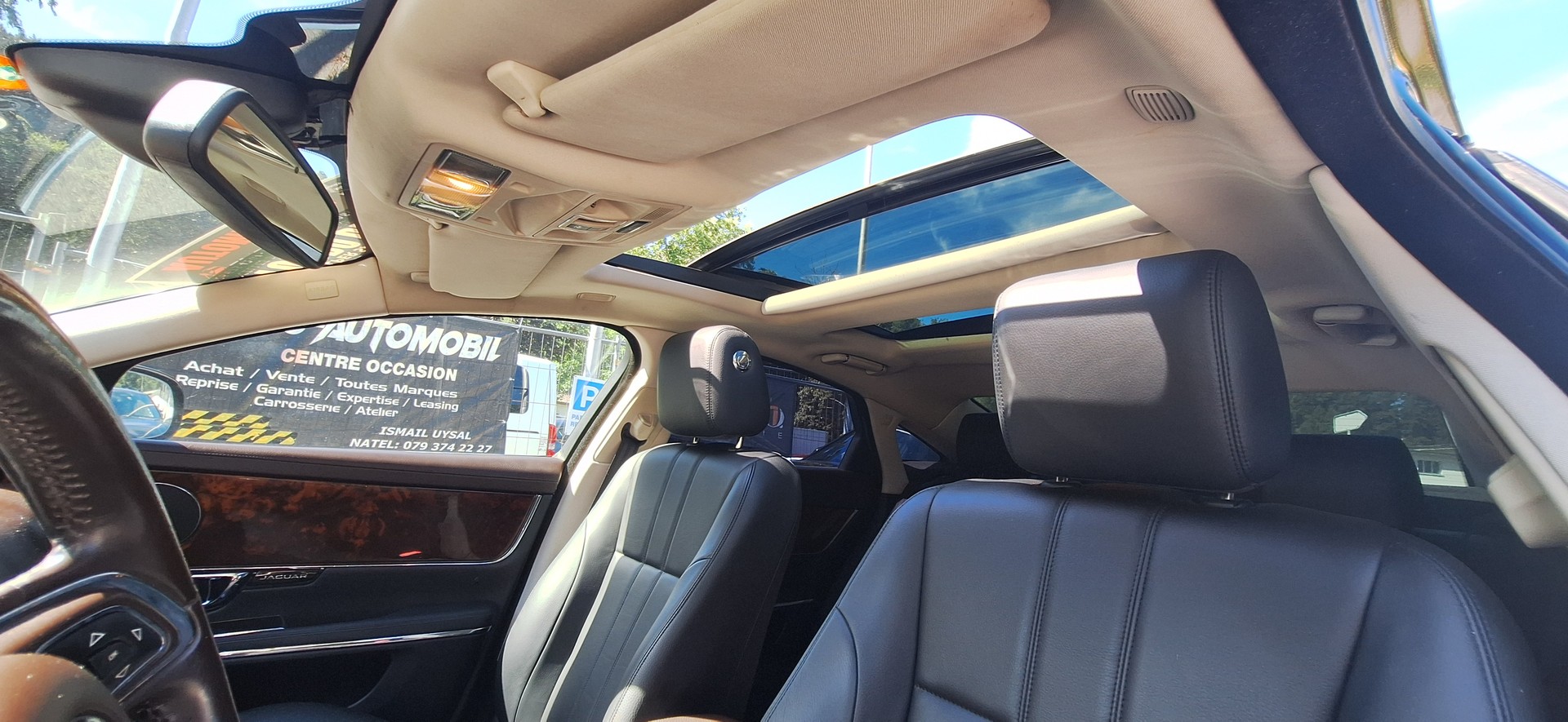 JAGUAR XJ 3.0d V6 Premium Luxury Automatic-image-27