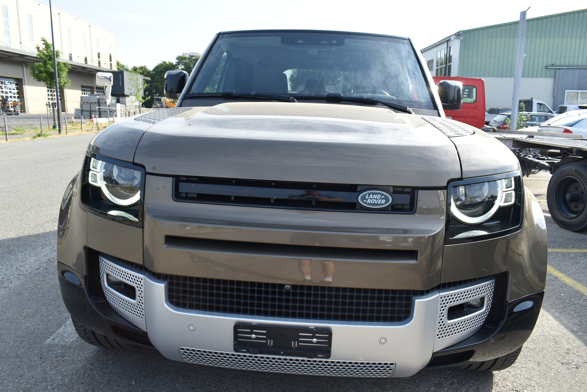 LAND ROVER Defender 110 P400 I6 S 3.0 AT8-image-4