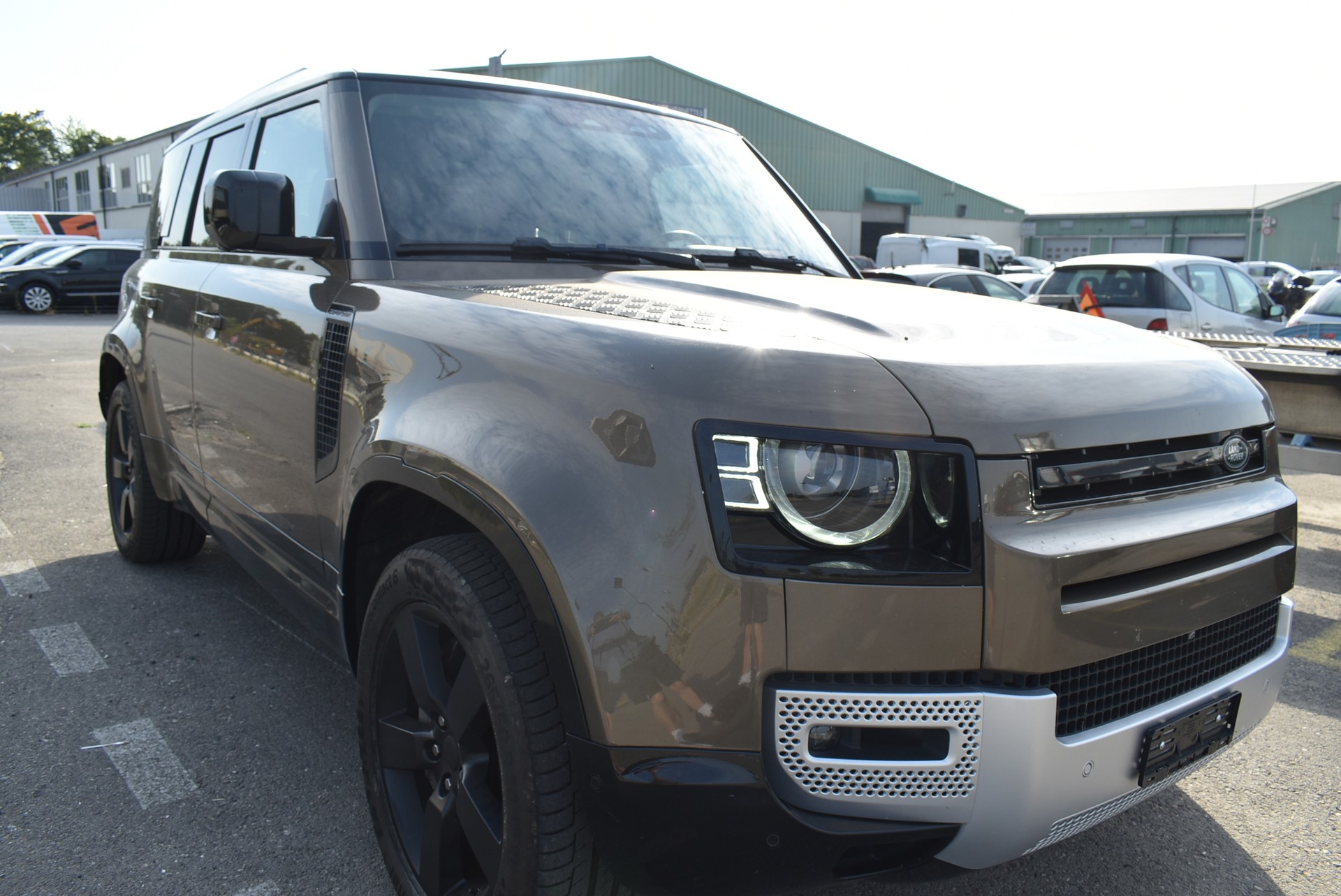 LAND ROVER Defender 110 P400 I6 S 3.0 AT8-image-5