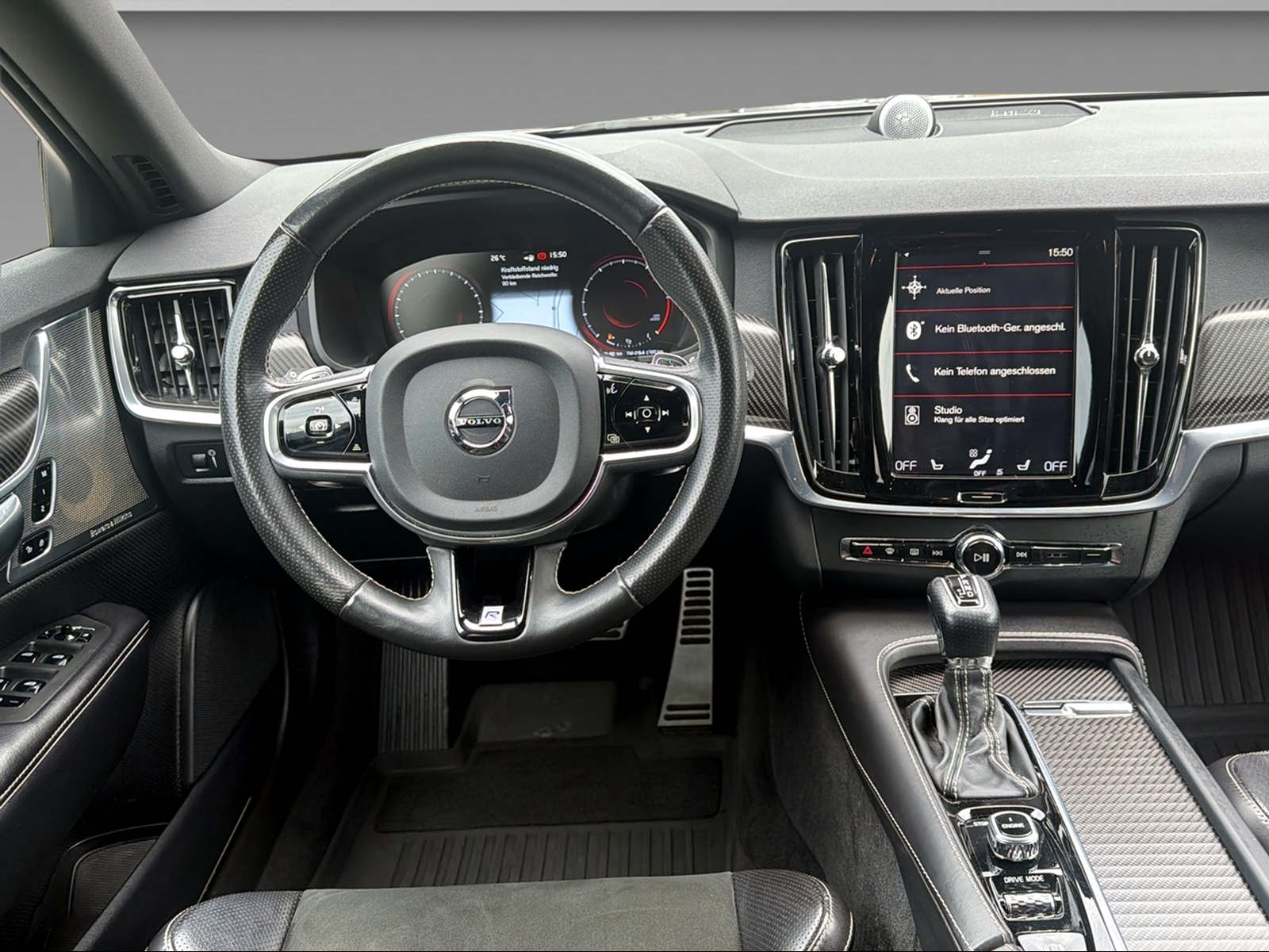 VOLVO V90 2.0 T6 R-Design AWD-image-16