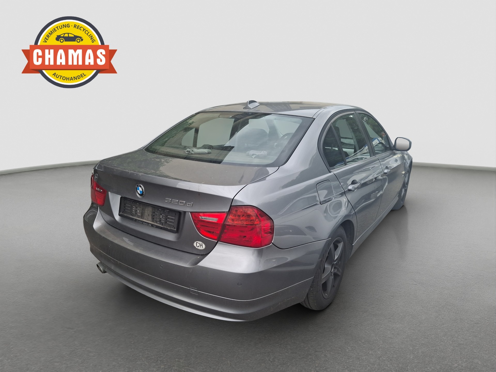 BMW 320d xDrive-image-2