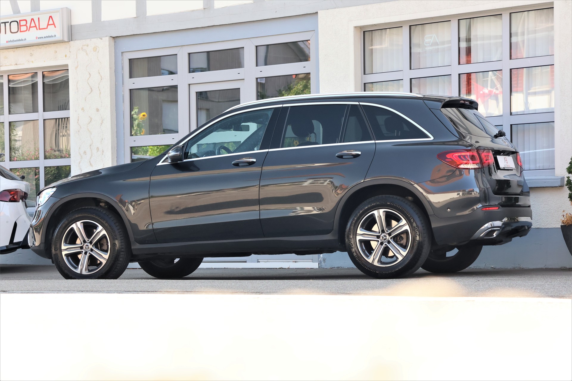 MERCEDES-BENZ GLC 220 d Off-Road 4Matic 9G-Tronic (CH) + 2.5T AHK-showroom-element-3