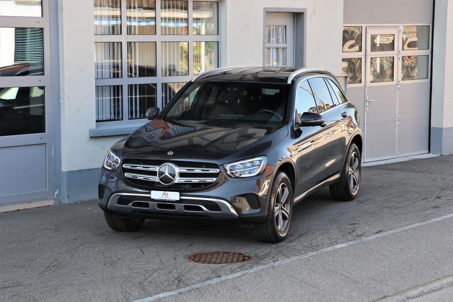 MERCEDES-BENZ GLC 220 d Off-Road 4Matic 9G-Tronic (CH) + 2.5T AHK