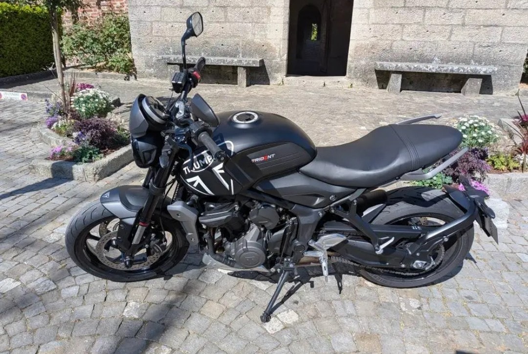 TRIUMPH Trident 660-image-3