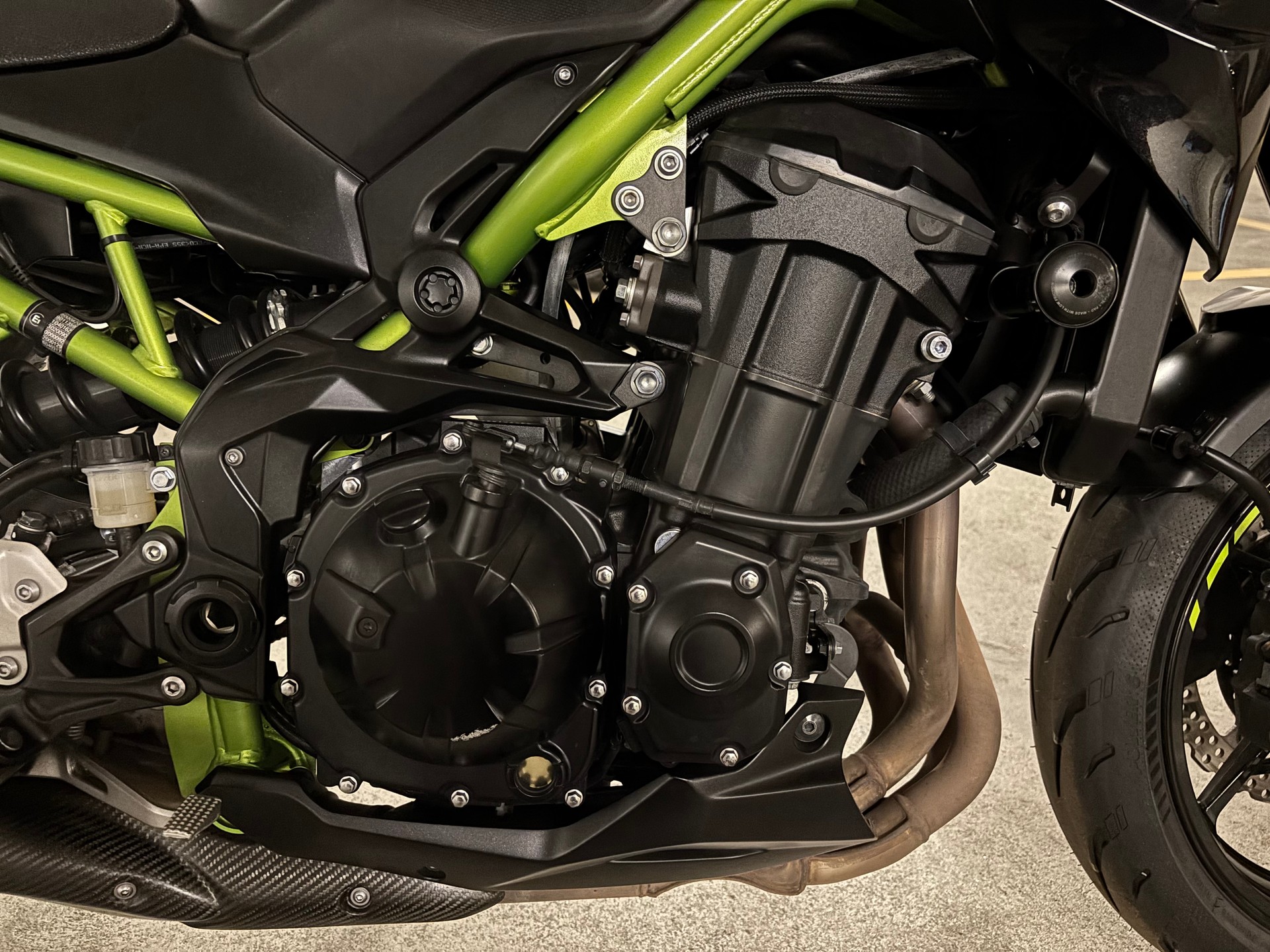 KAWASAKI Z 900-image-5