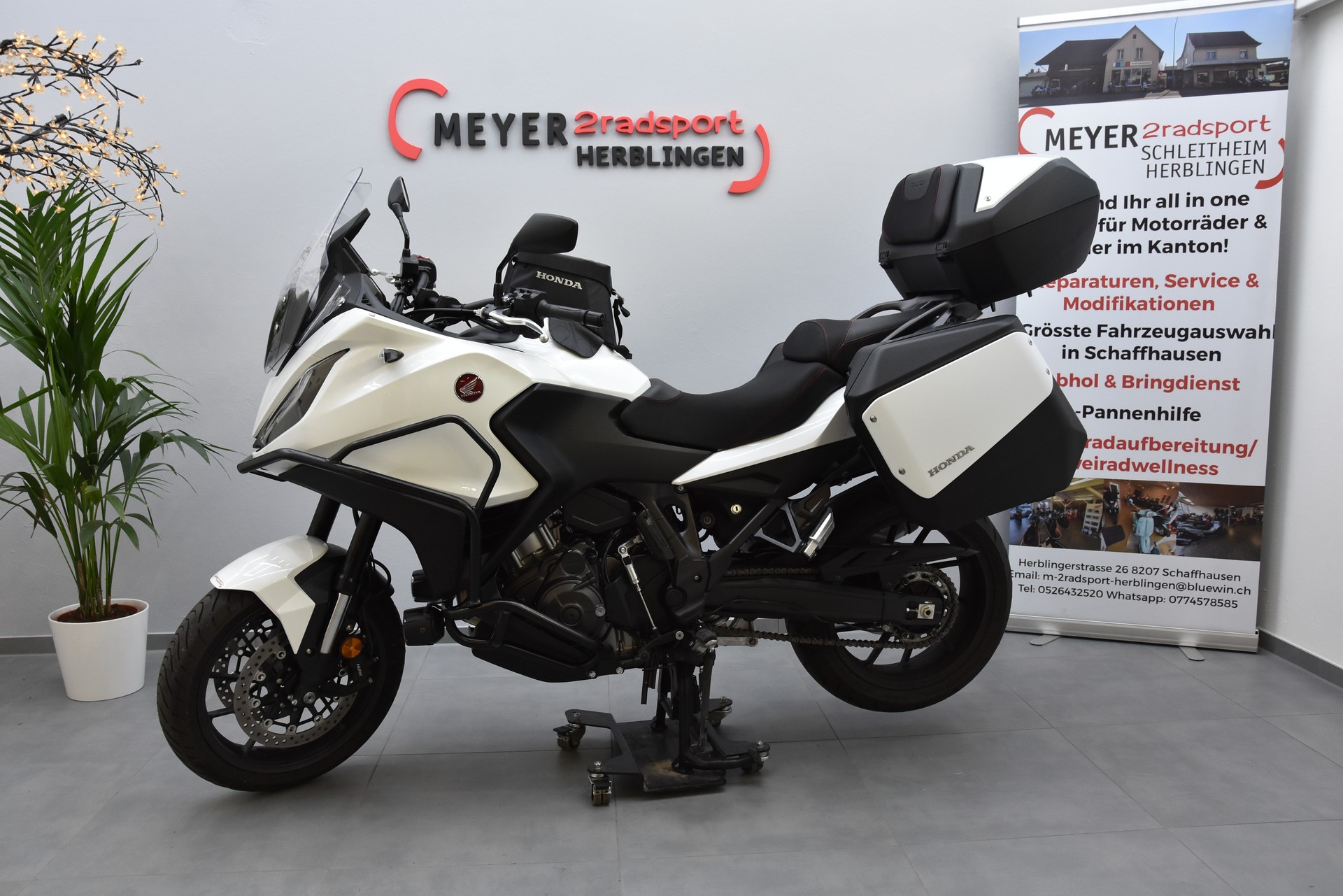 HONDA NT 1100-image-8