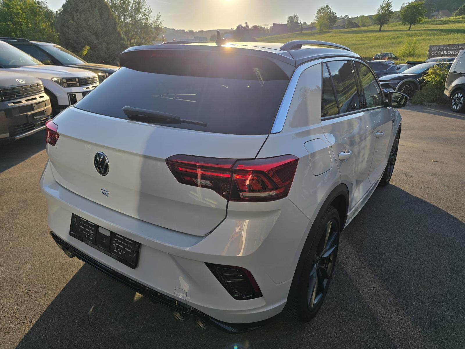 VW T-Roc 2.0 TSI R DSG 4Motion-image-7
