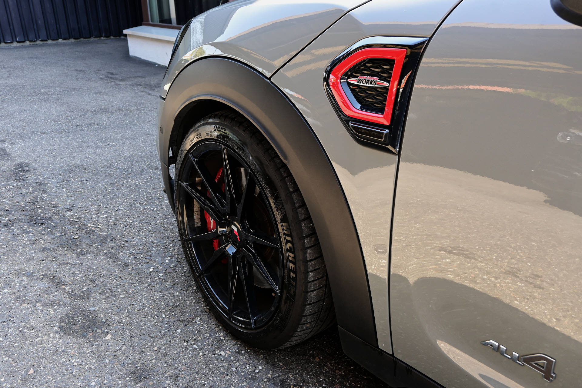 MINI Countryman F60 2.0i John Cooper Works ALL4-showroom-element-2