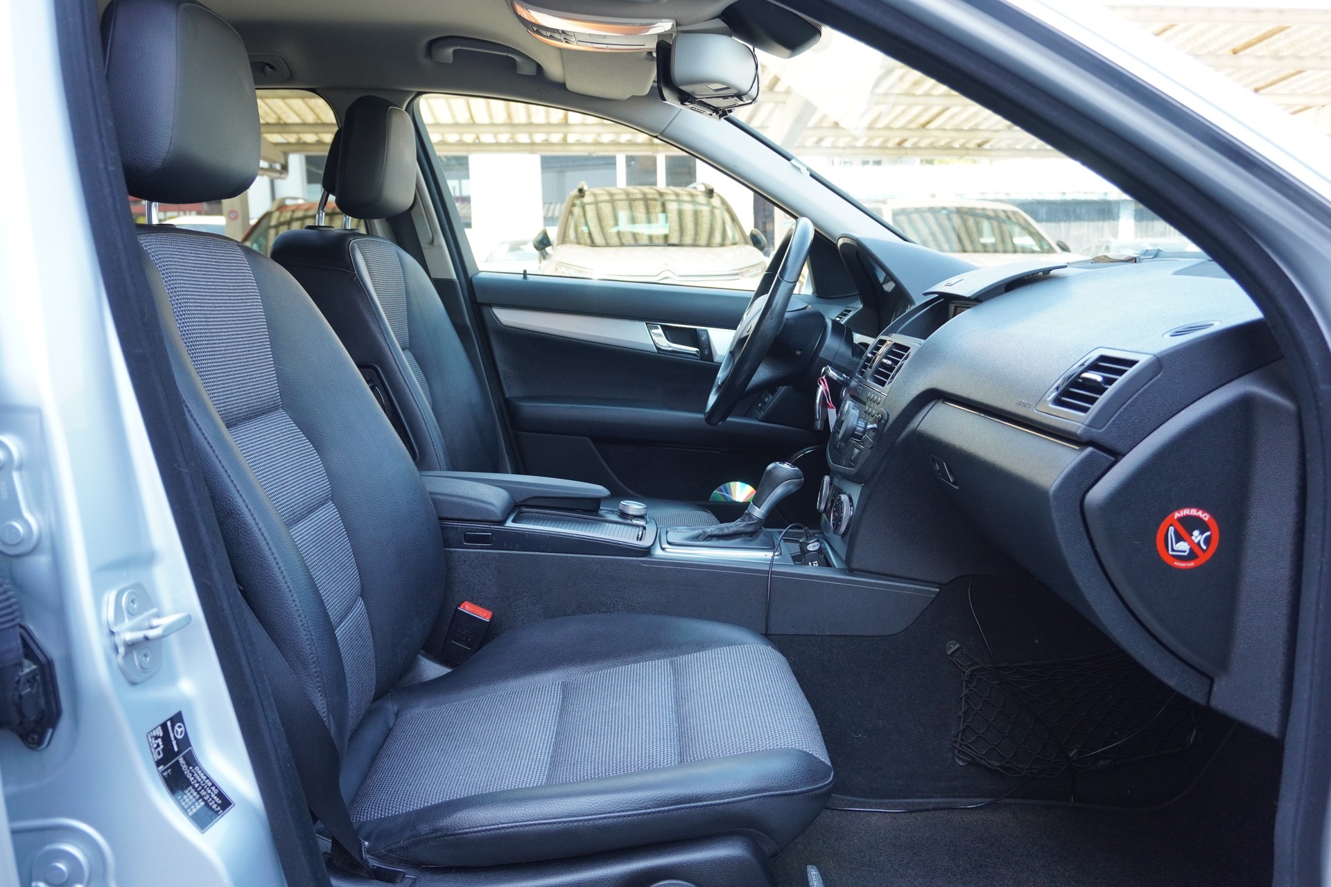 MERCEDES-BENZ C 200 Kompressor Avantgarde Automatic-image-12