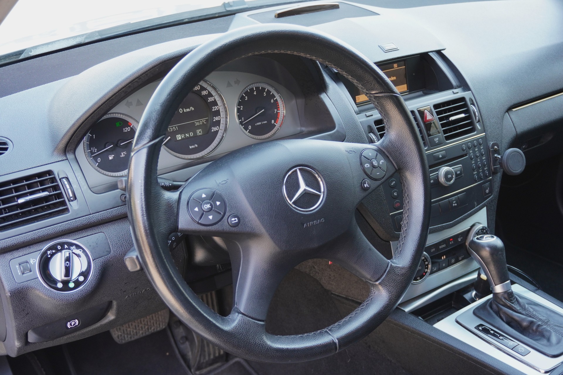 MERCEDES-BENZ C 200 Kompressor Avantgarde Automatic-image-8