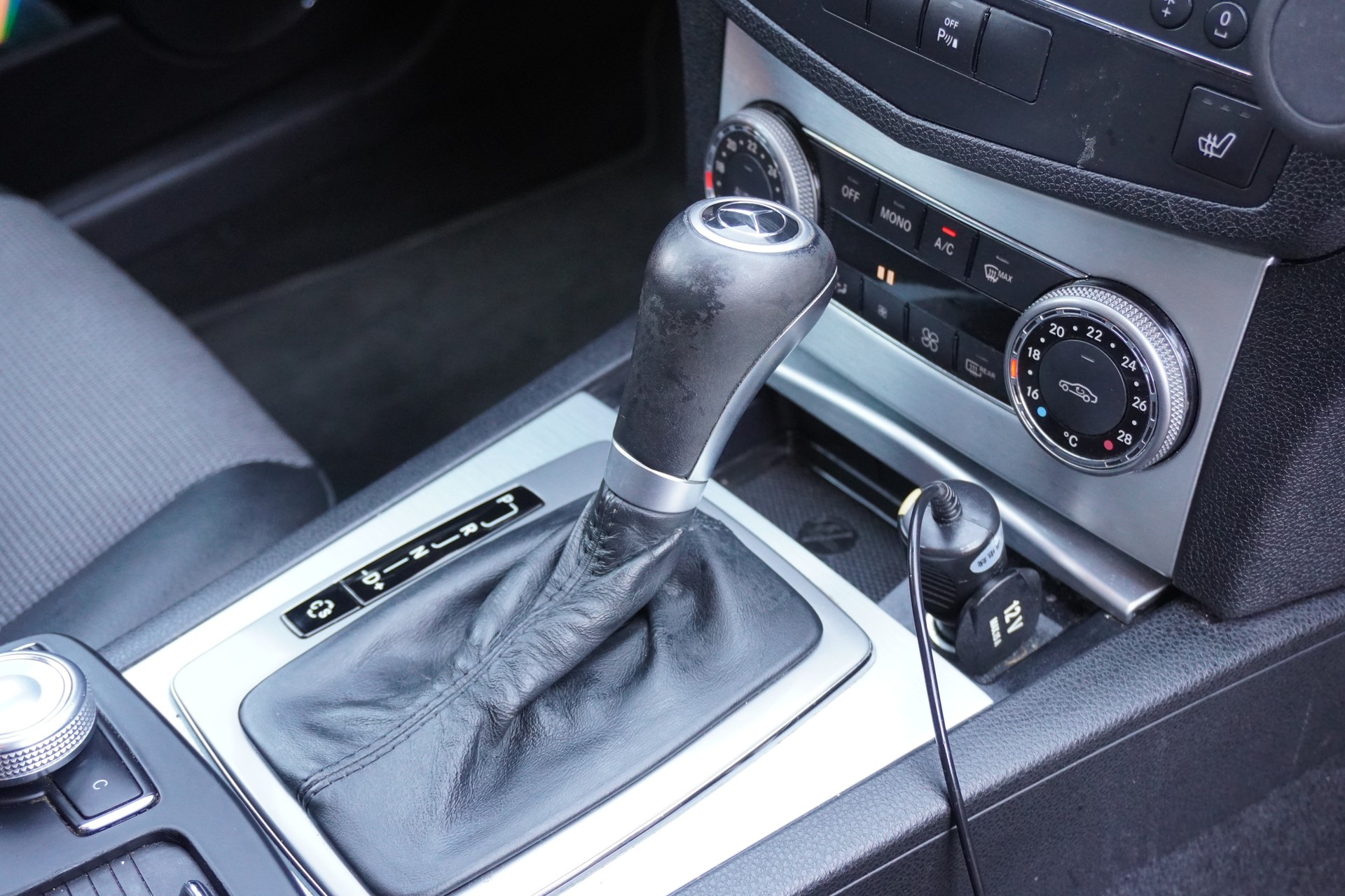 MERCEDES-BENZ C 200 Kompressor Avantgarde Automatic-image-11