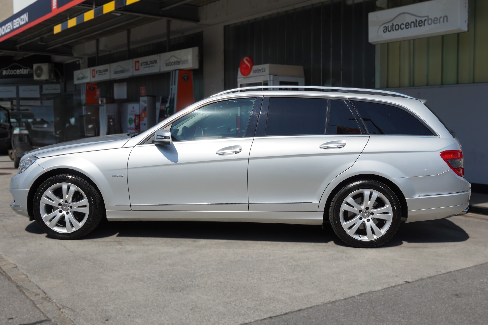 MERCEDES-BENZ C 200 Kompressor Avantgarde Automatic-image-6