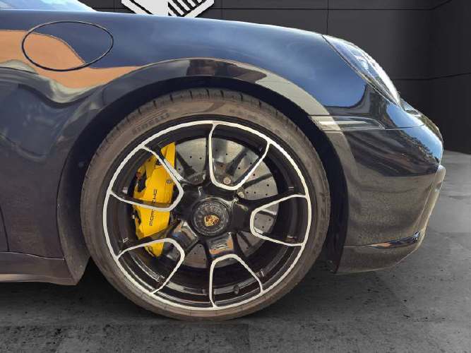 PORSCHE 911 Coupé 3.7 Turbo S PDK-image-17