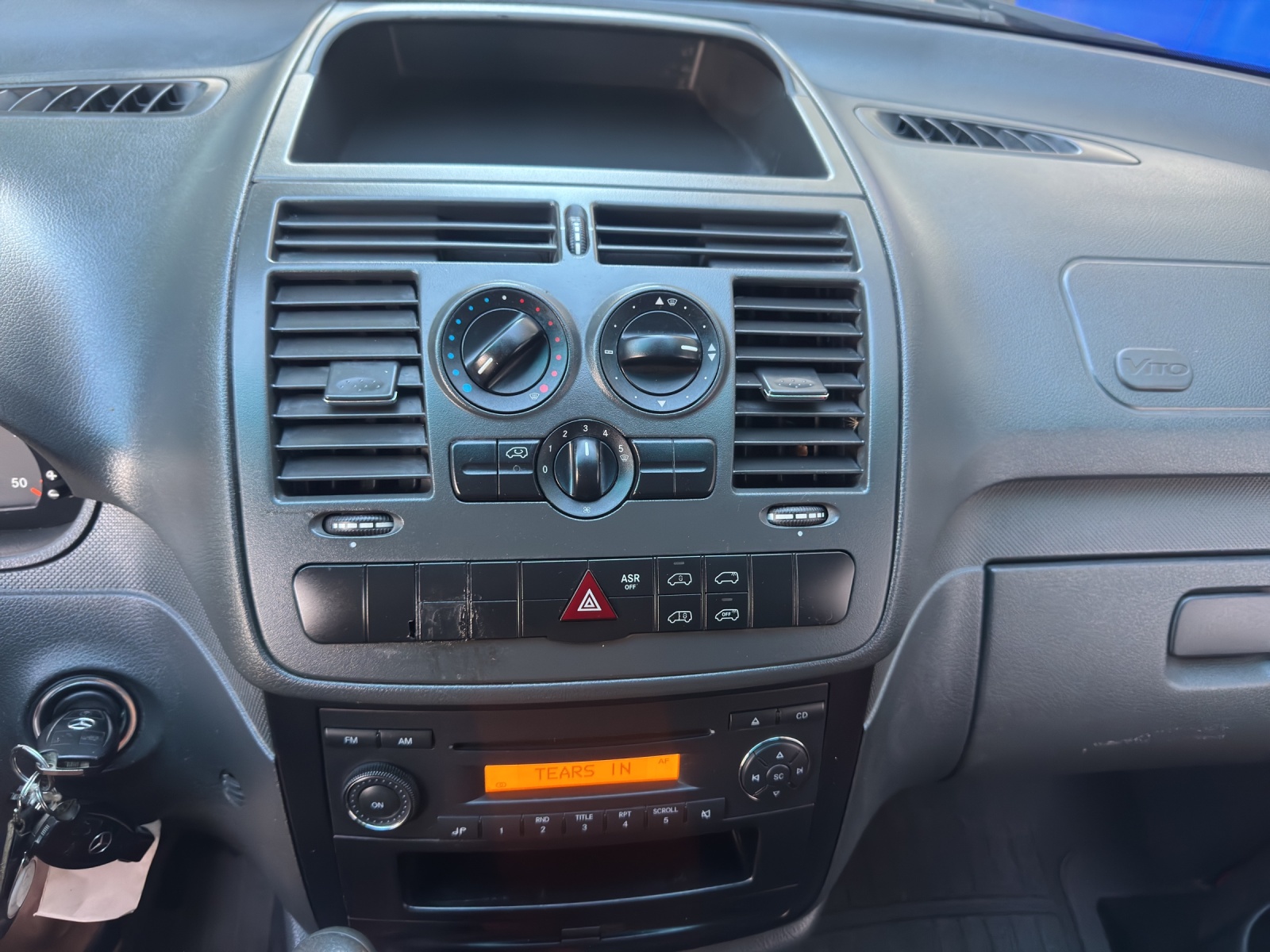 MERCEDES-BENZ Vito 113 CDI Blue Efficiency A-image-17