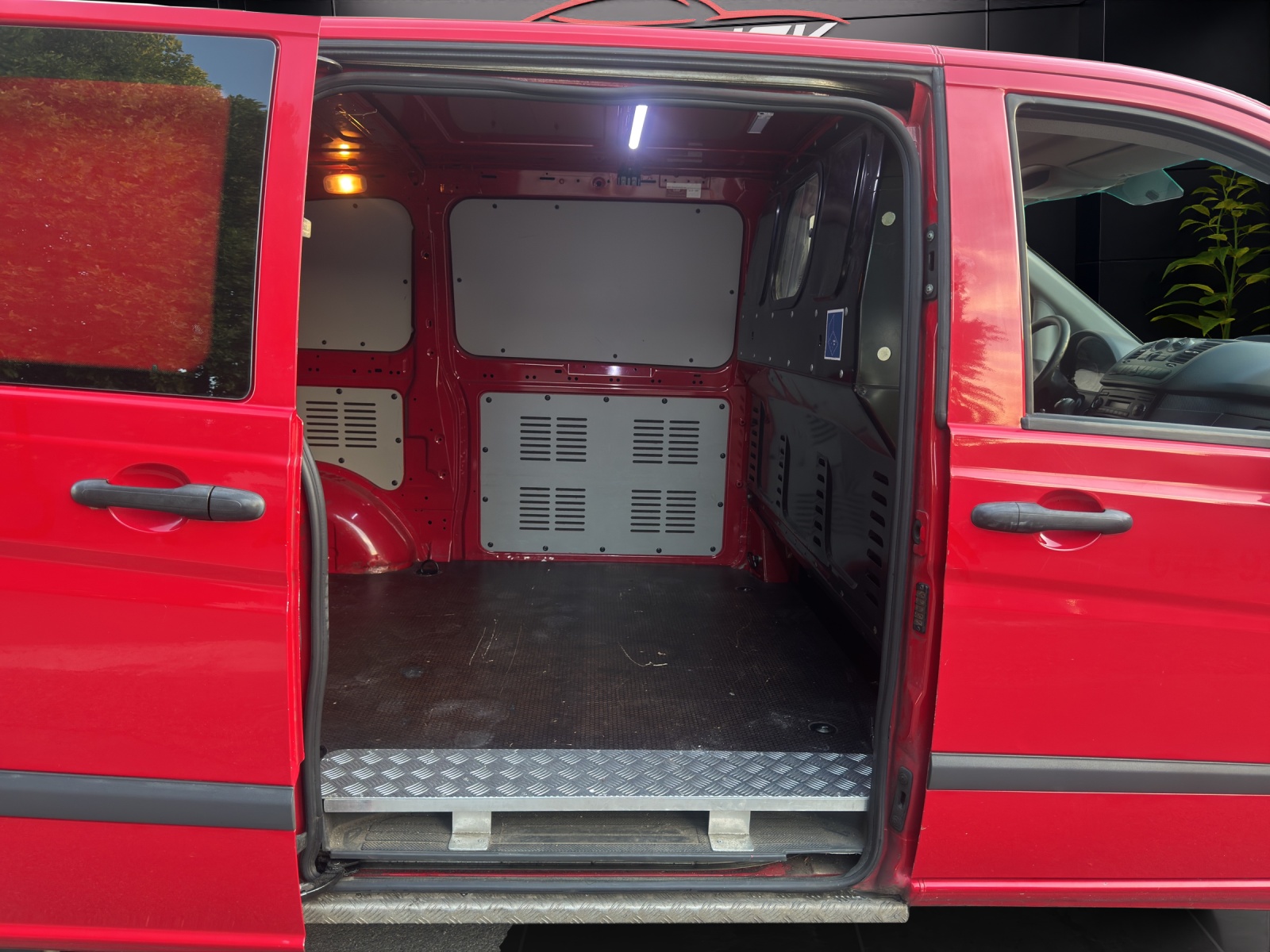 MERCEDES-BENZ Vito 113 CDI Blue Efficiency A-image-7