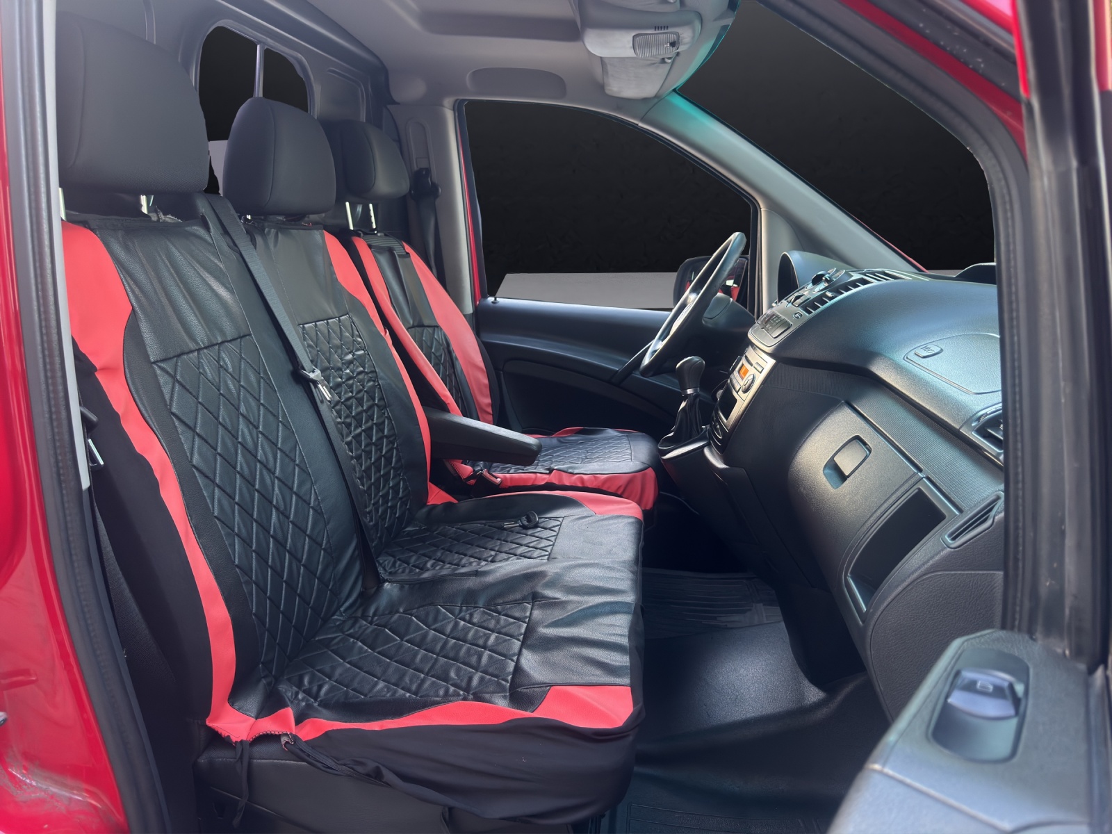 MERCEDES-BENZ Vito 113 CDI Blue Efficiency A-image-12