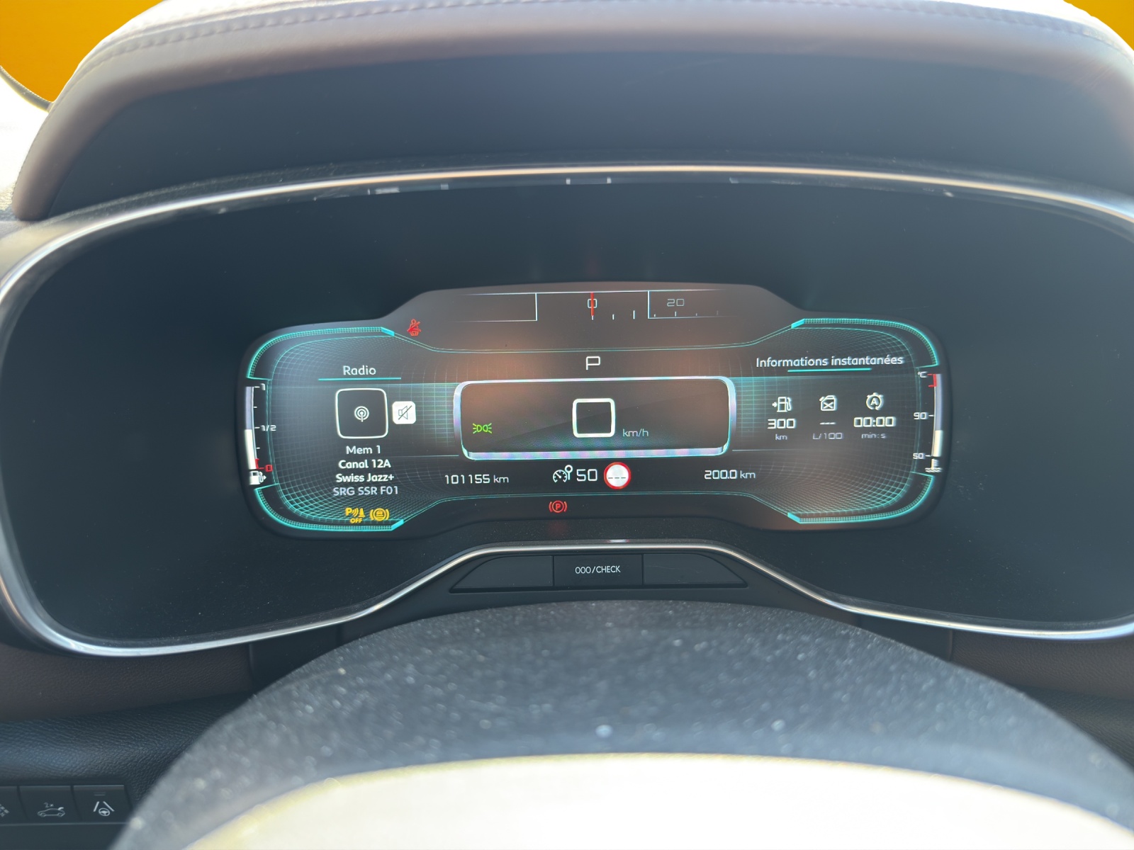 CITROEN C5 Aircross 1.6i PureTech Shine EAT8-image-15
