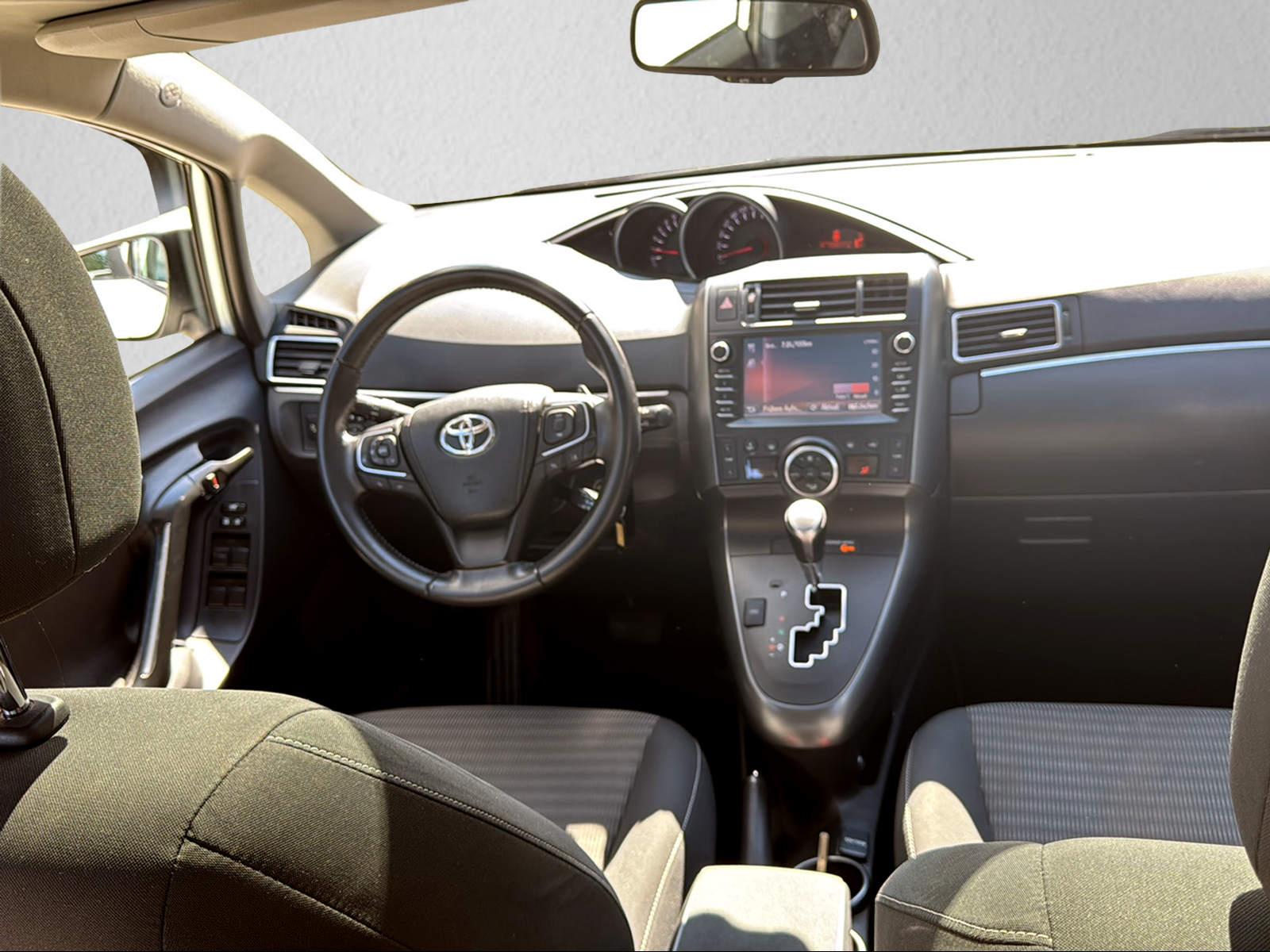 TOYOTA Verso 1.8 VVT-i Trend MiD 7P-image-12