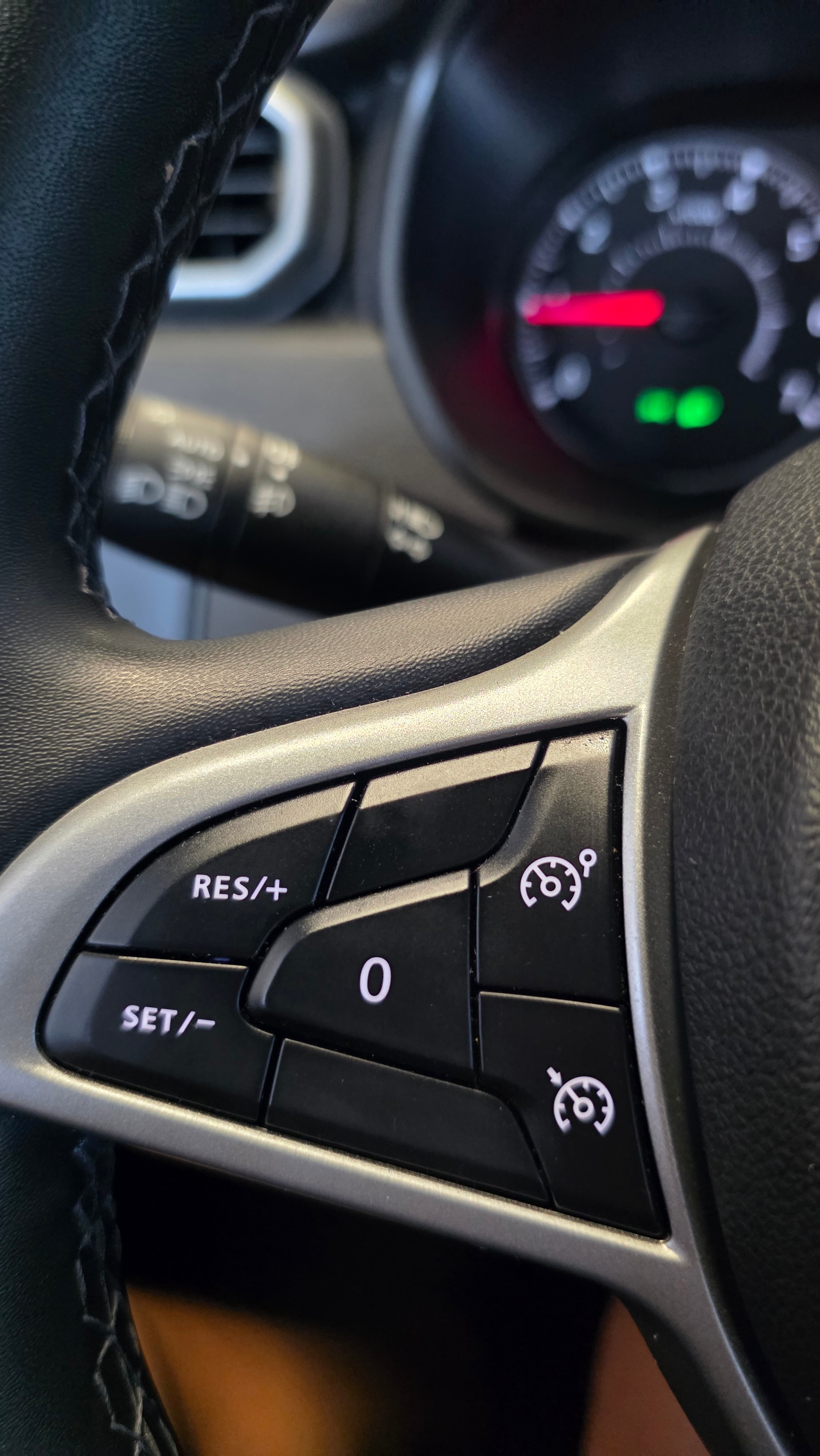 DACIA Duster TCe 150PS Journey Automat-image-11