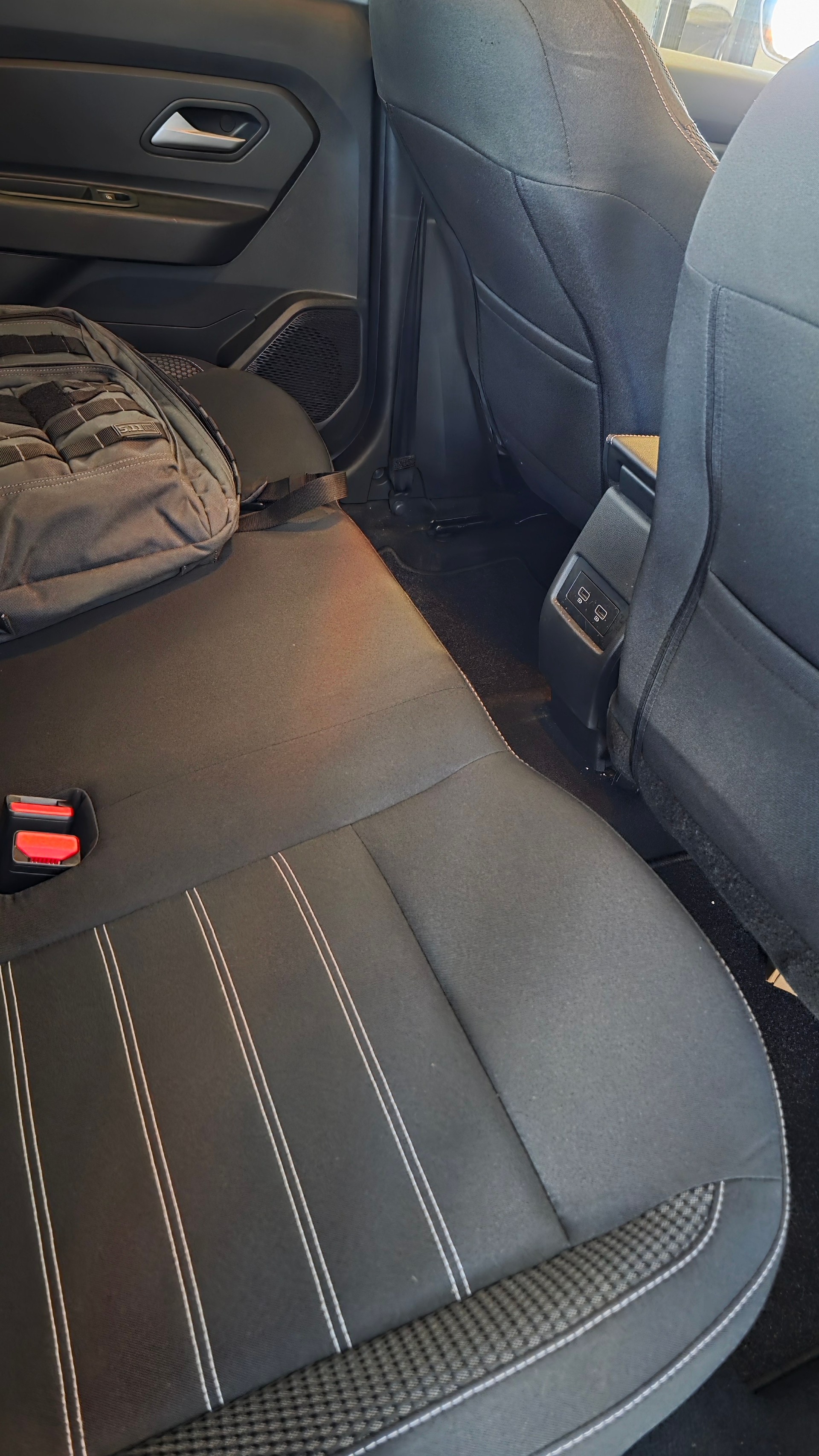 DACIA Duster TCe 150PS Journey Automat-image-6