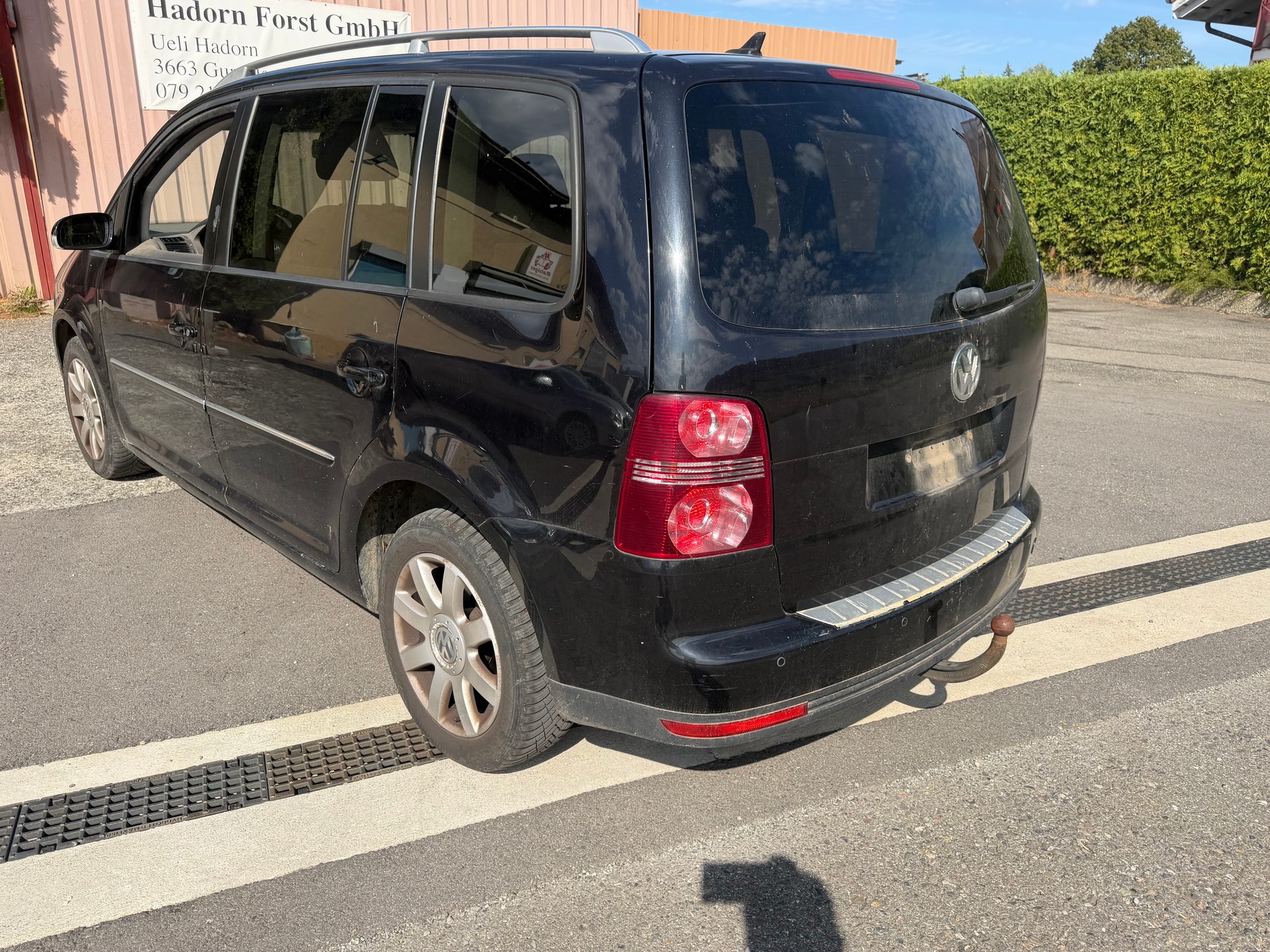 VW Touran 2.0 TDI Highline-image-8