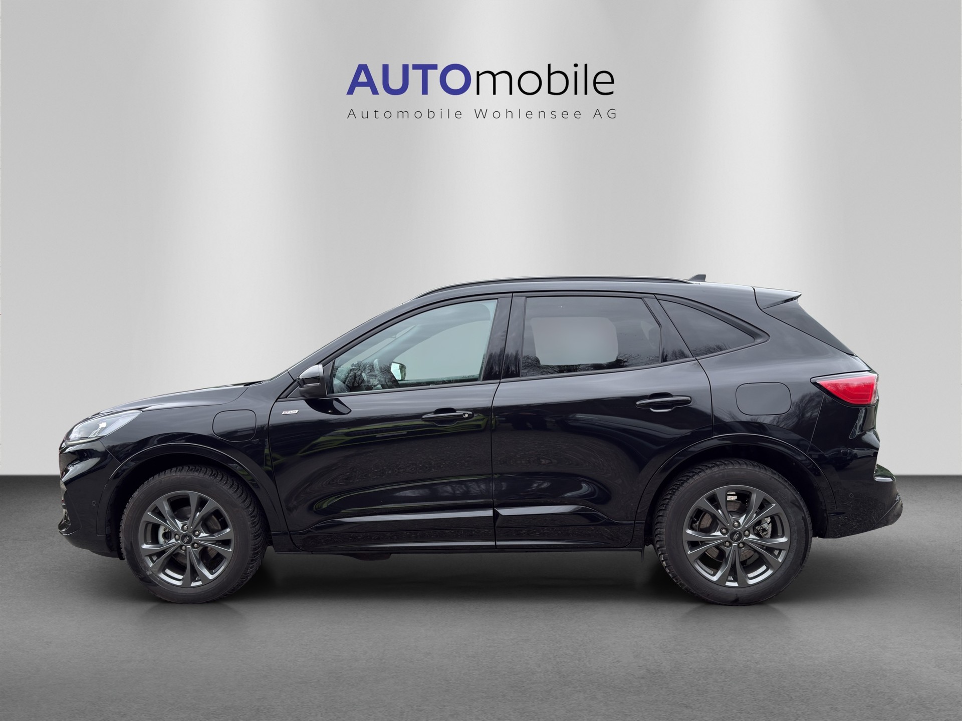 FORD Kuga 2.5 PHEV ST-Line 2WD