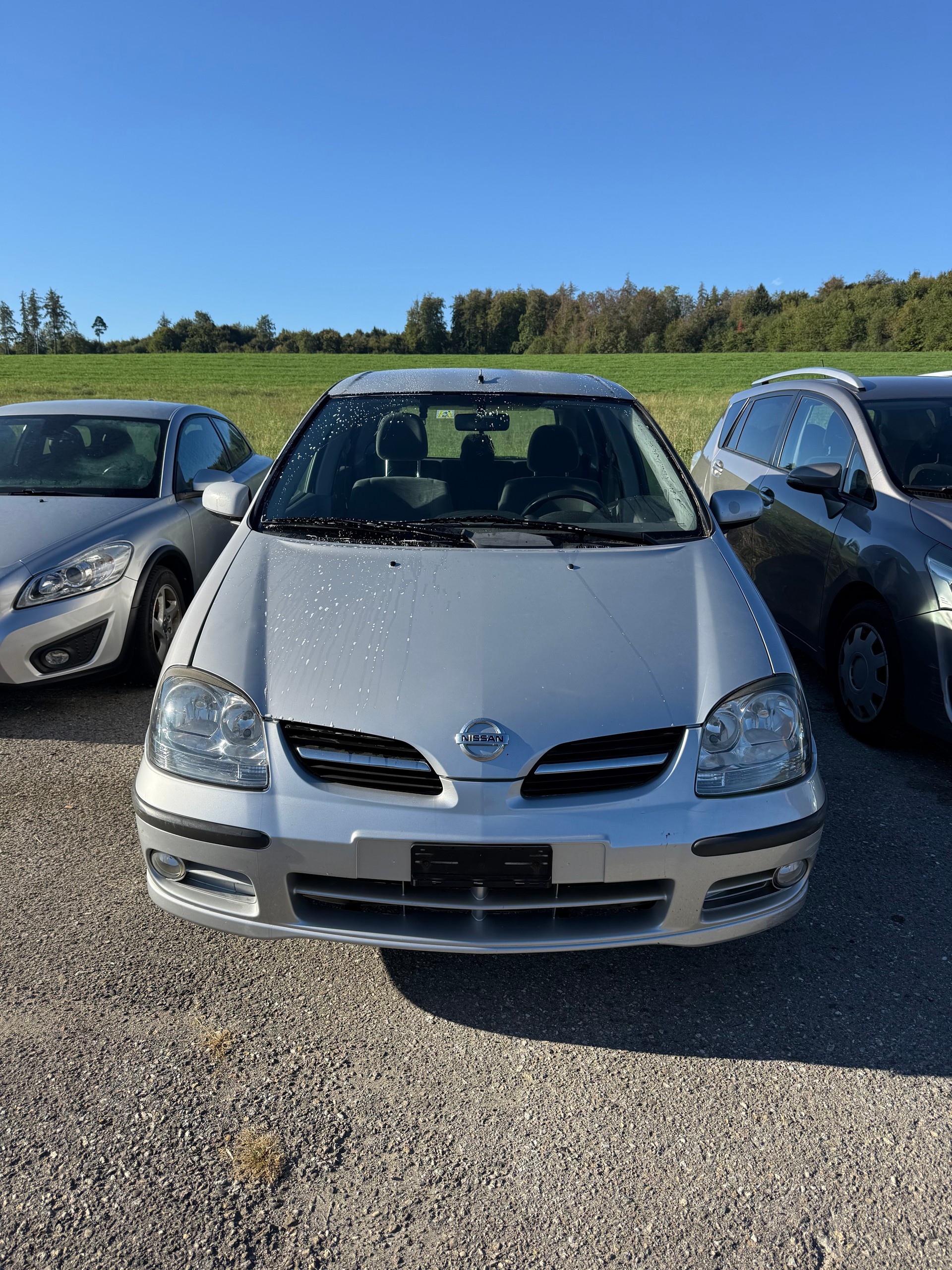NISSAN Almera Tino 1.8 16V visia
