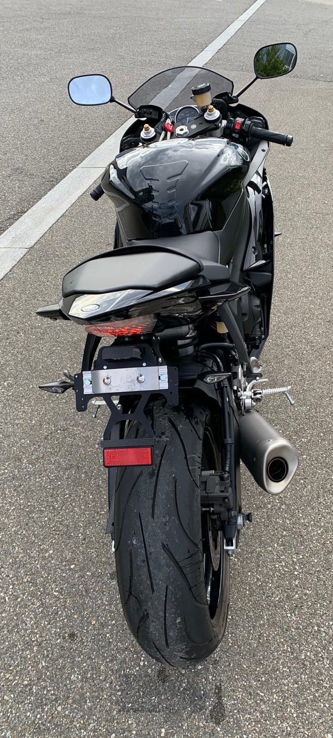 YAMAHA YZF-R6-image-4