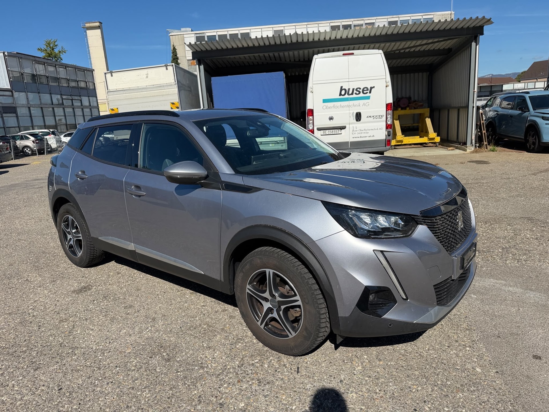 PEUGEOT 2008 1.2 PureTech Allure EAT8