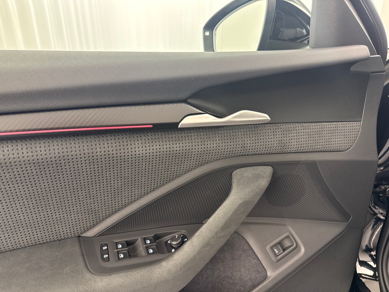 SKODA Superb 2.0 TSI Sport. 4x4 DSG-image-8