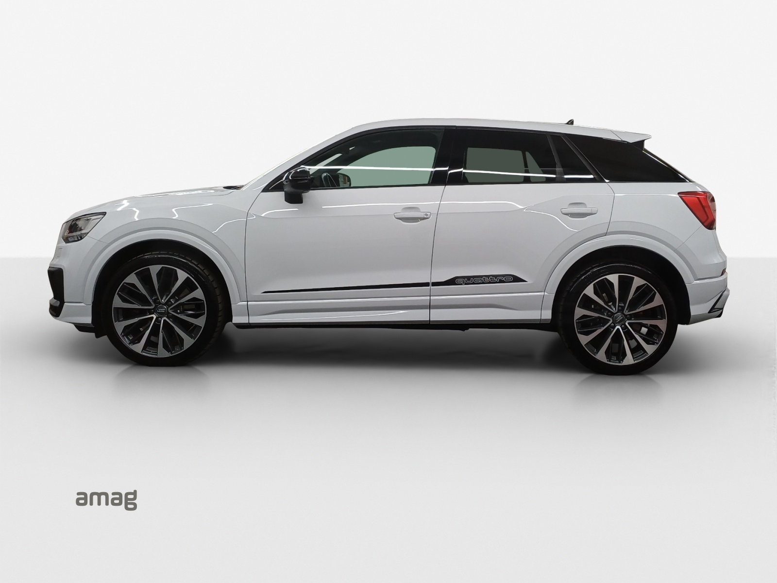 AUDI SQ2 TFSI quattro S-tronic-showroom-element-1