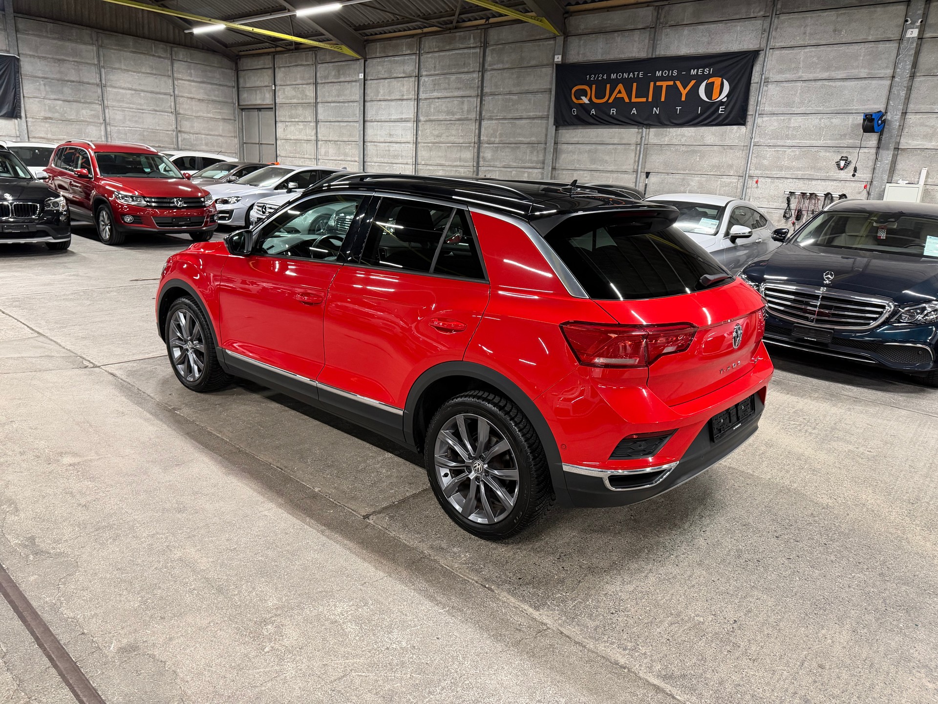 VW T-Roc 1.5 TSI EVO Advance DSG 4Motion-image-5