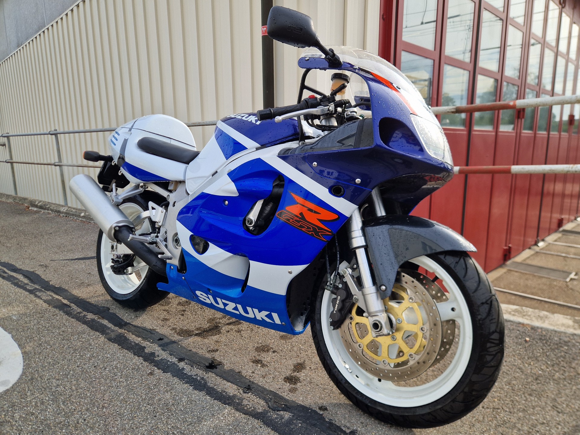 SUZUKI GSX-R 750 W I.E.-image-1