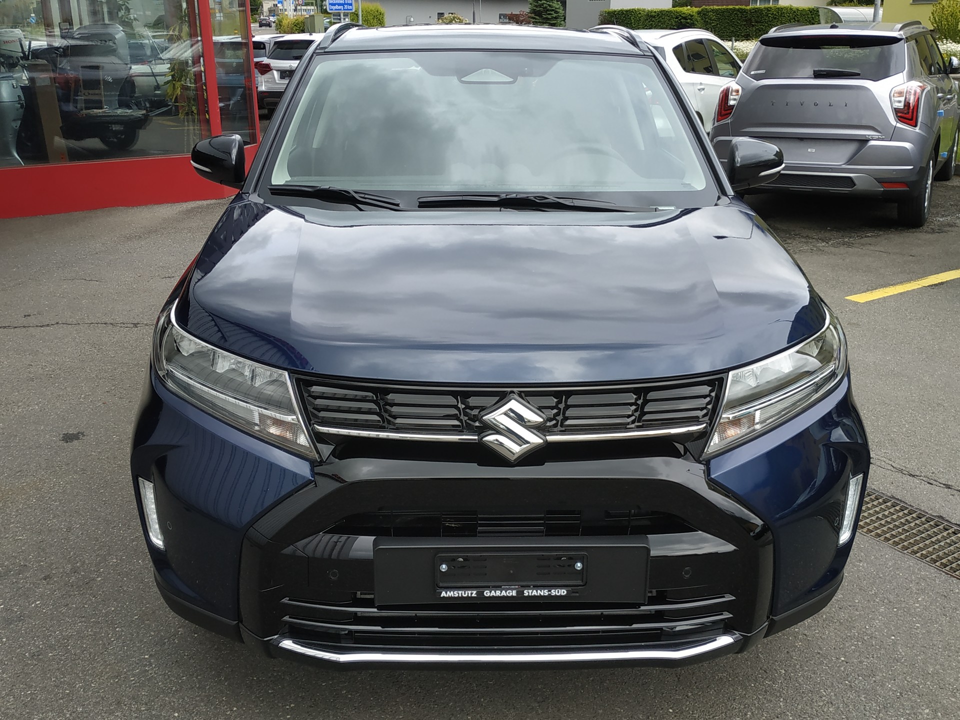 SUZUKI Vitara 1.4 Boosterjet Black Edition Top 4x4 Hybrid Automatic-showroom-element-3