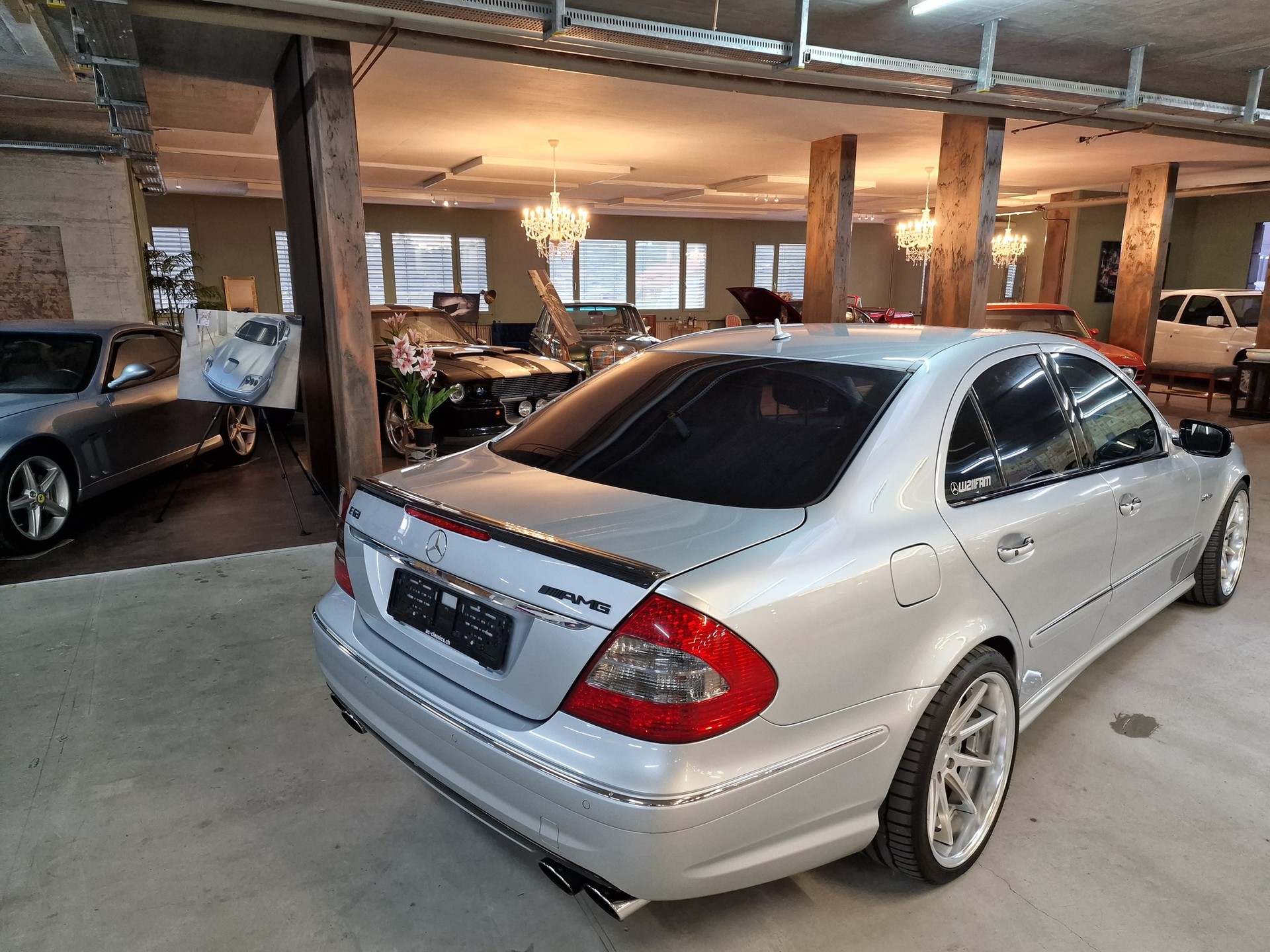 MERCEDES-BENZ E 63 AMG Avantgarde 7G-Tronic-image-5