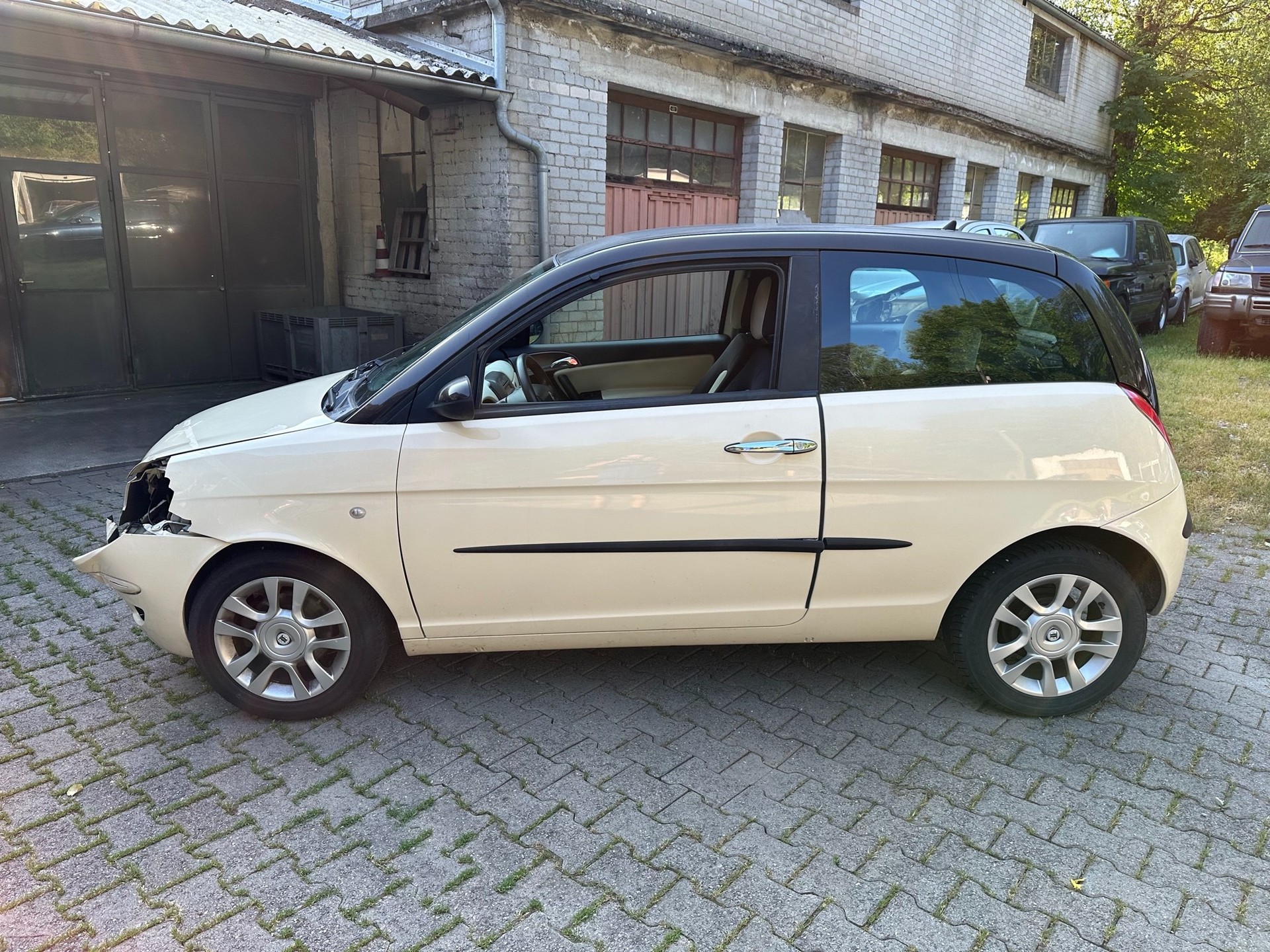 LANCIA Ypsilon 1.2 FIXPREIS-image-7