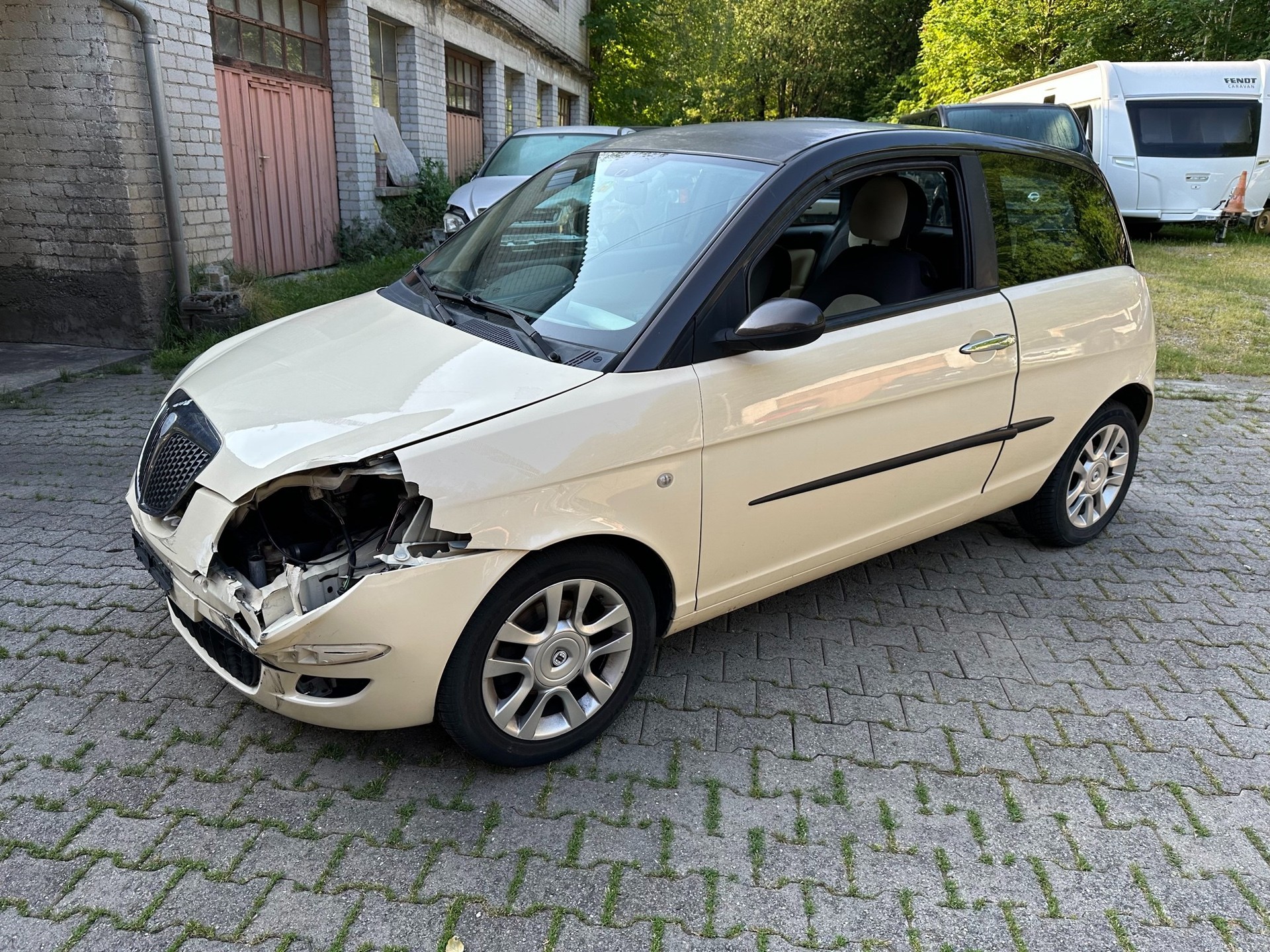 LANCIA Ypsilon 1.2 FIXPREIS-image-4