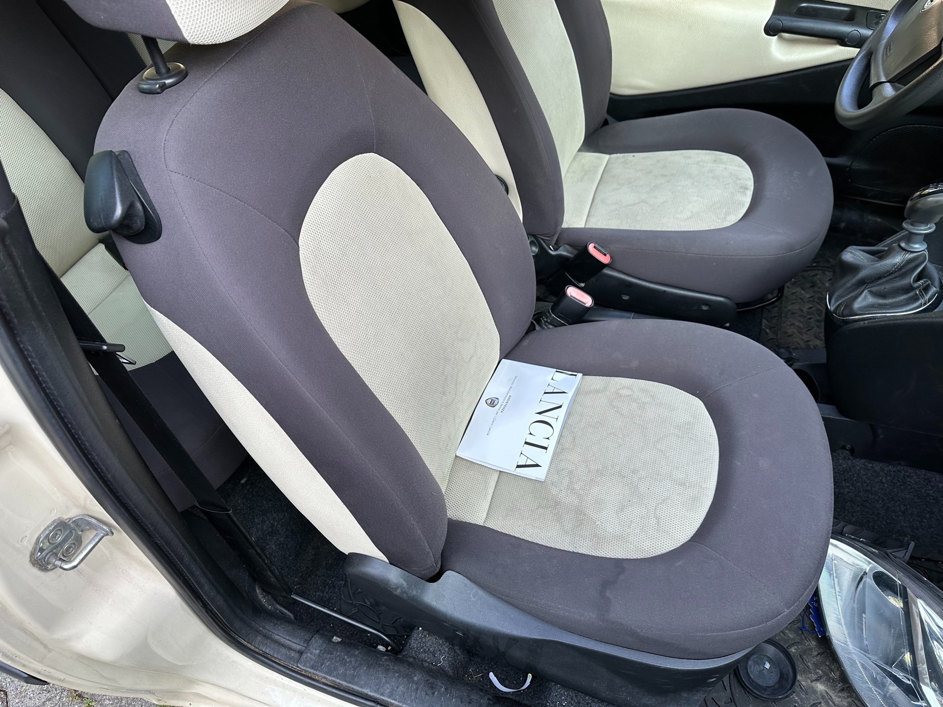 LANCIA Ypsilon 1.2 FIXPREIS-image-10