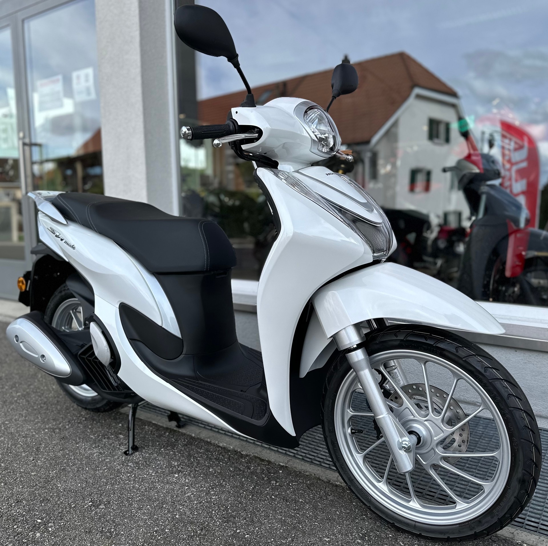 HONDA SH 125 Mode-image-2