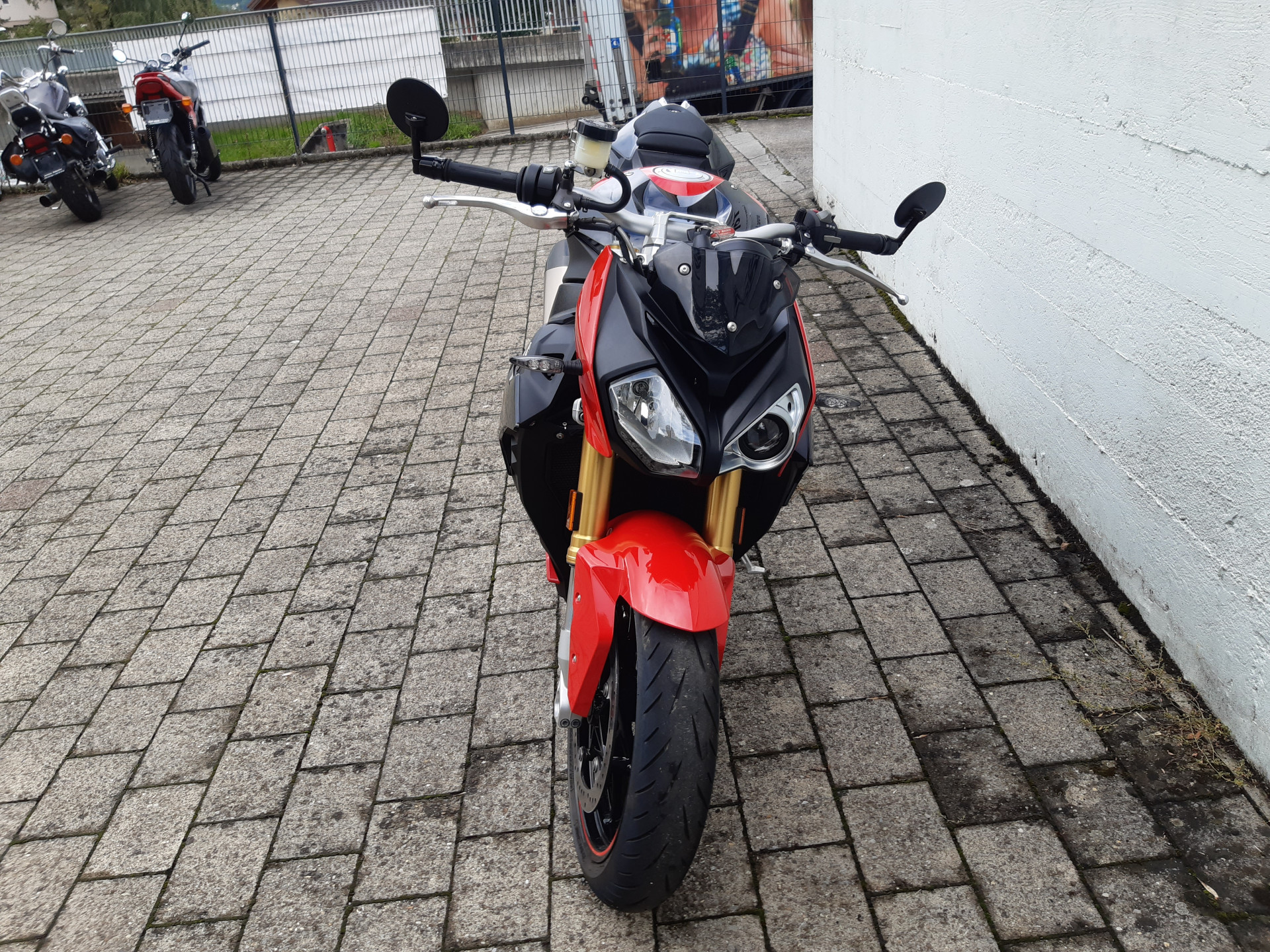 BMW S 1000 R-image-7